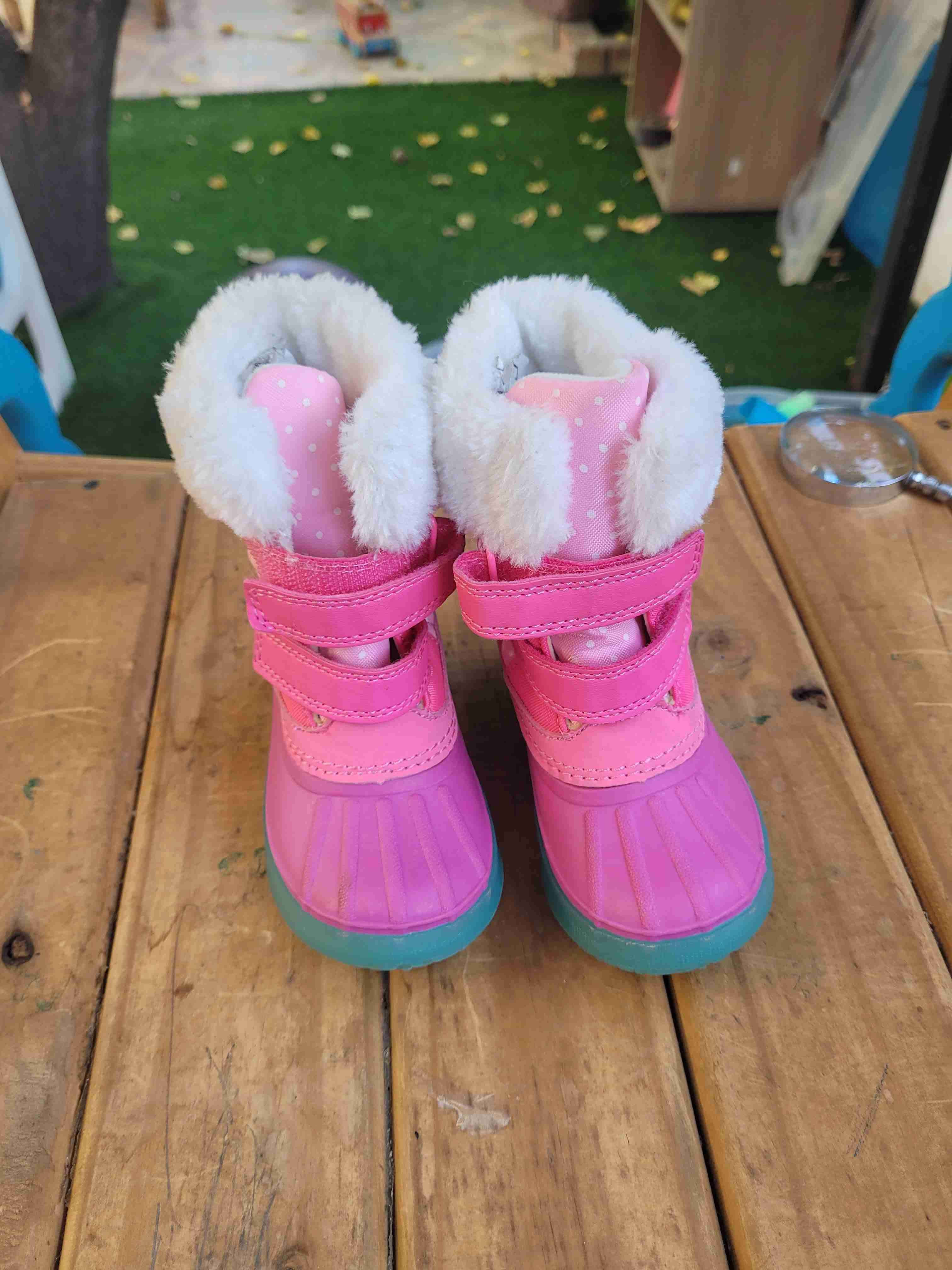 Botas de nieve rosadas para niños - miniatura 3