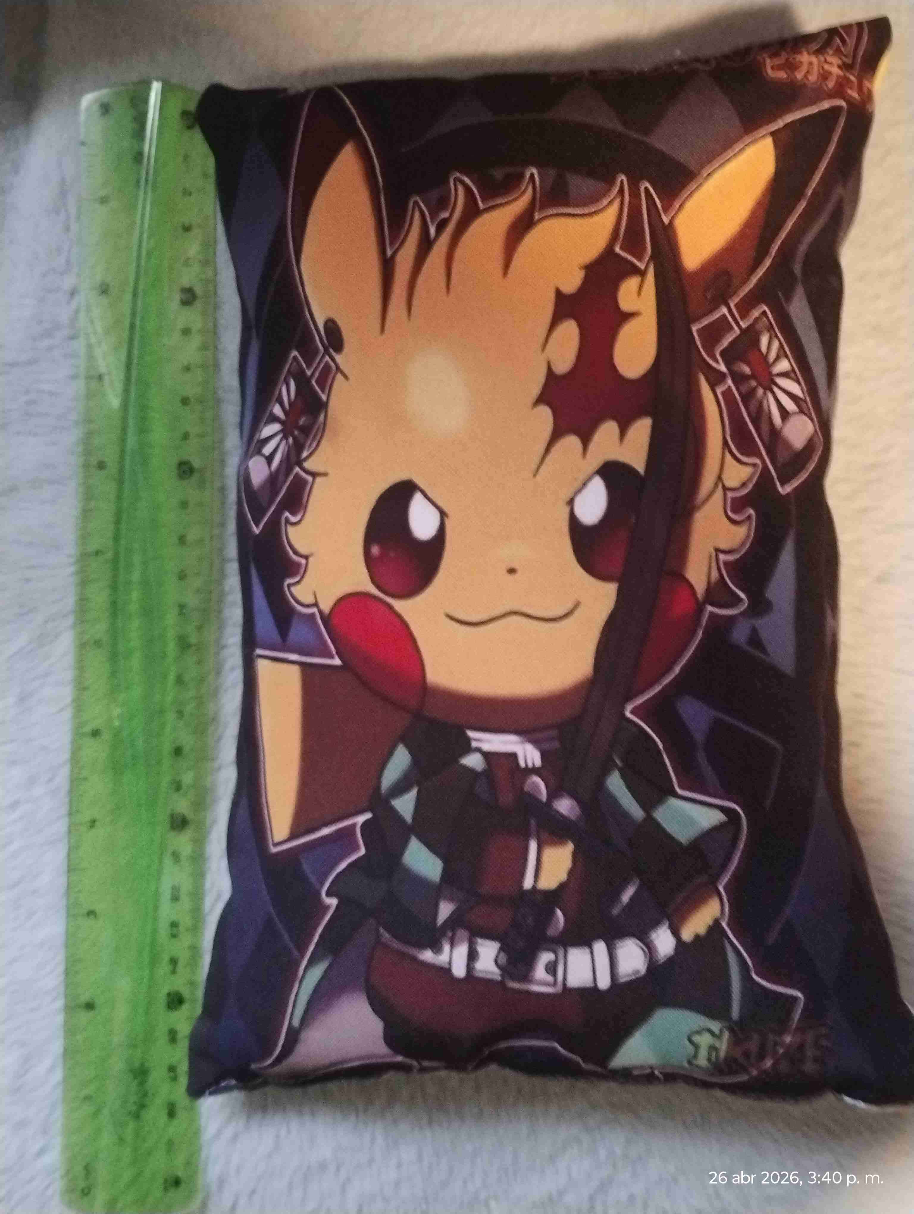 Almohada de pikashu con ropa de Tanjiro - miniatura 3