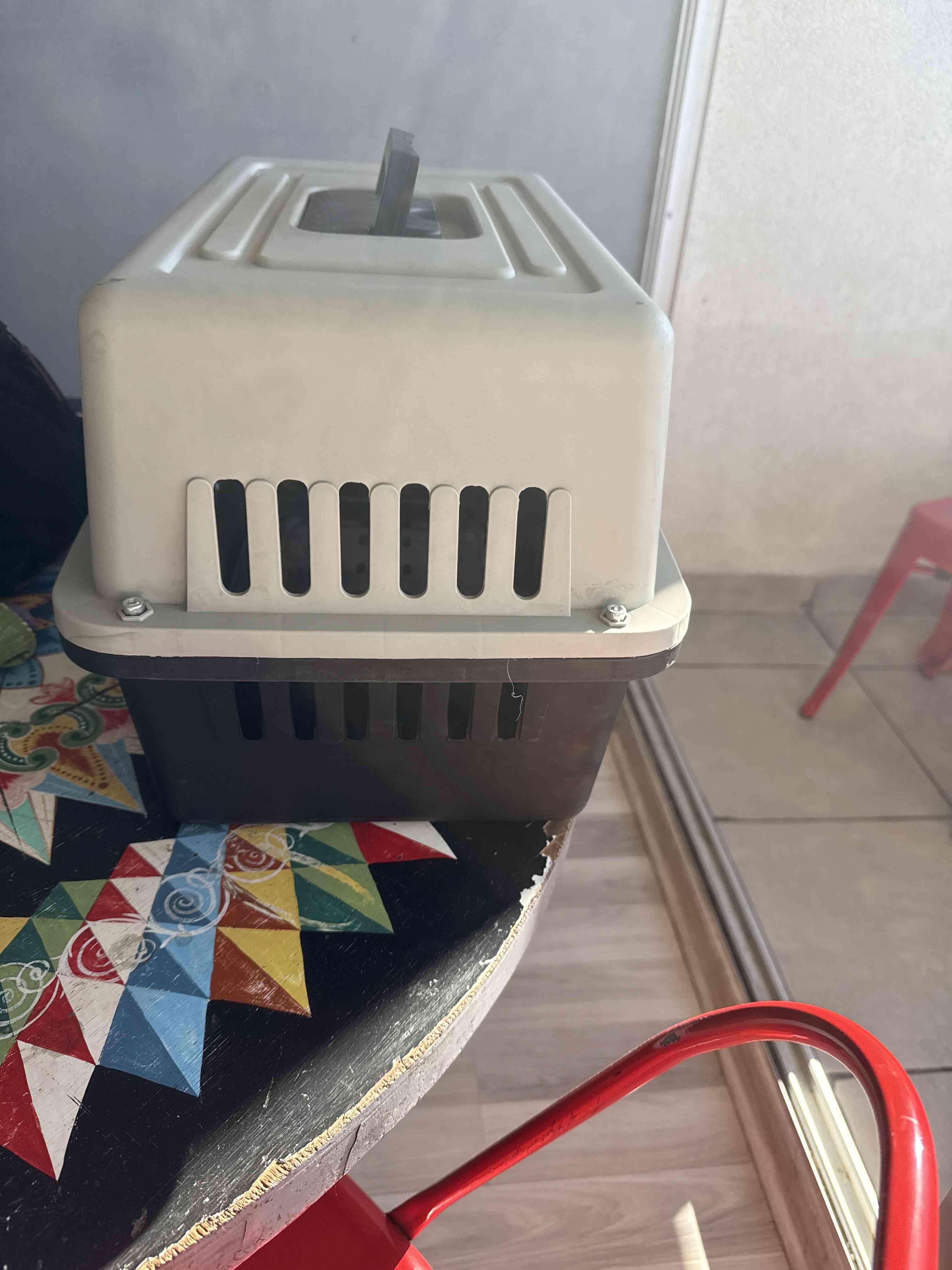 Transportadora de mascotas gris - miniatura 3