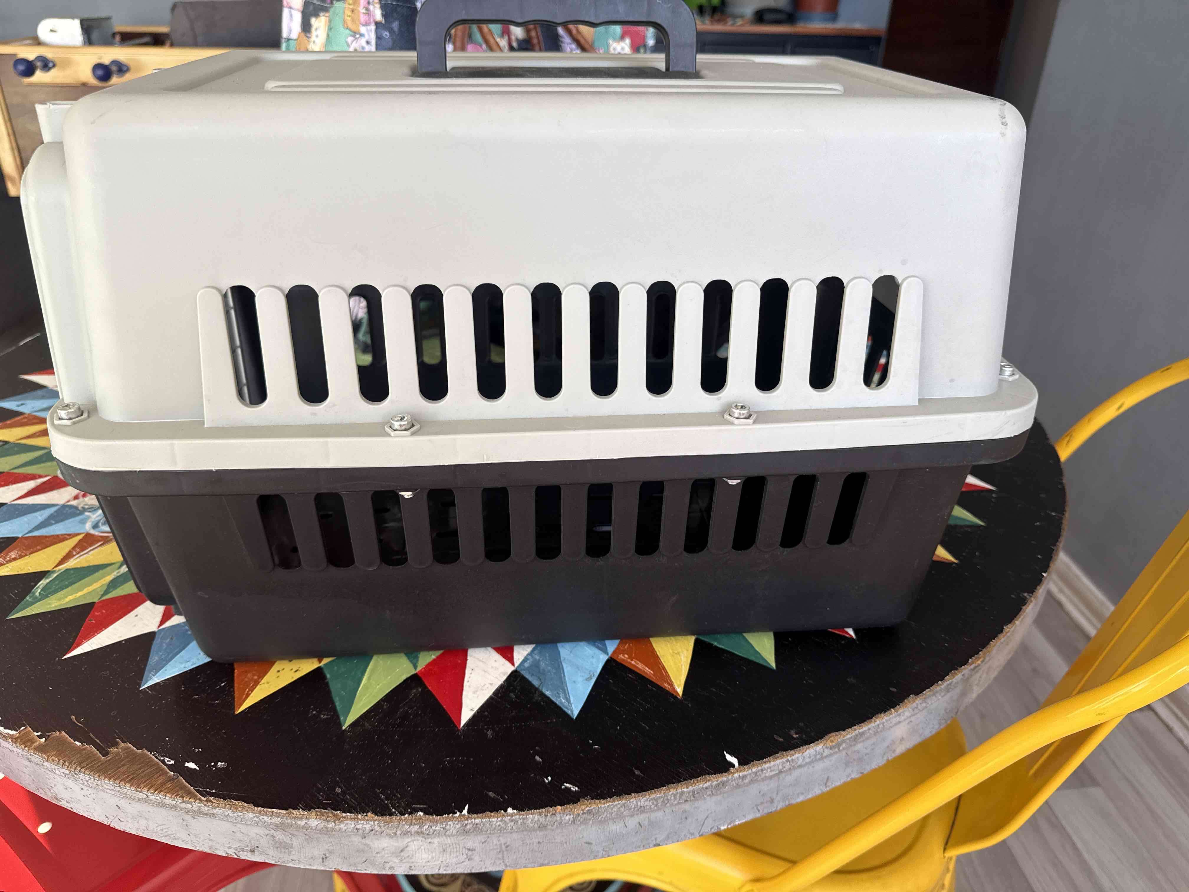 Transportadora de mascotas gris - miniatura 4