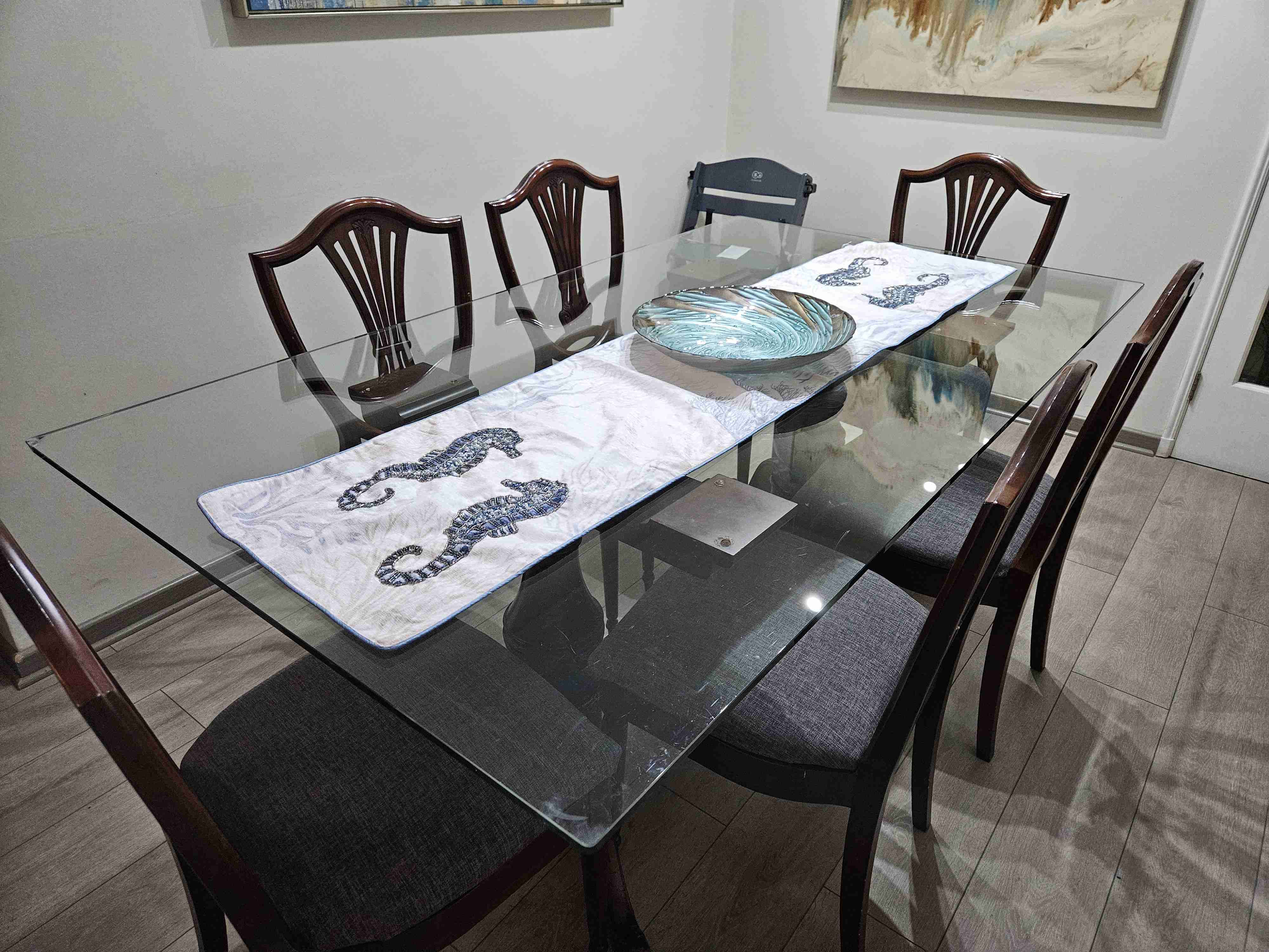 Mesa de comedor de vidrio con 6 sillas - miniatura 3