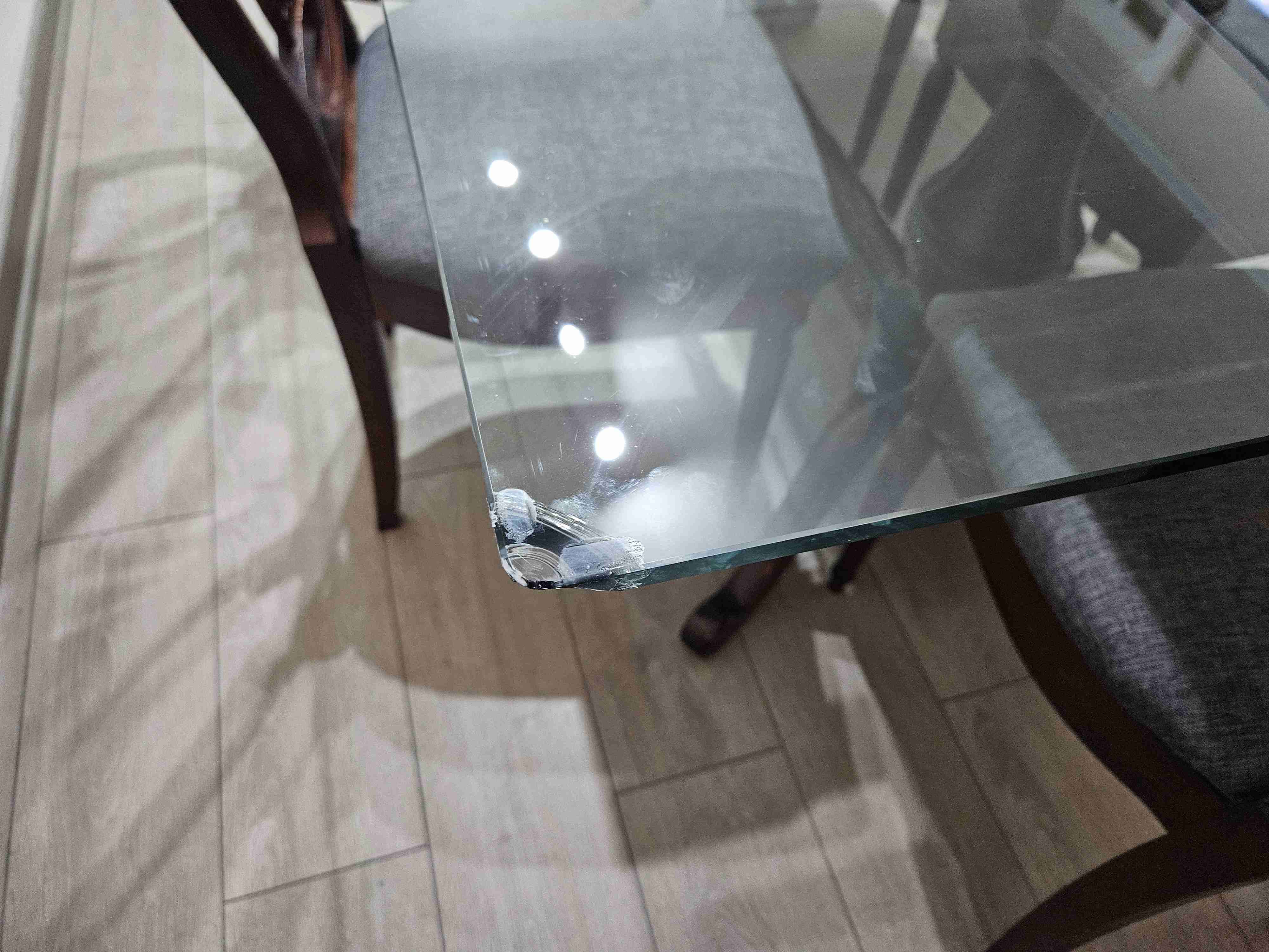 Mesa de comedor de vidrio con 6 sillas - miniatura 5