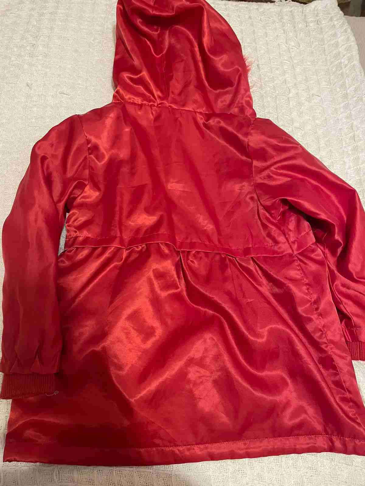 Abrigo rojo con capucha limonada - miniatura 3