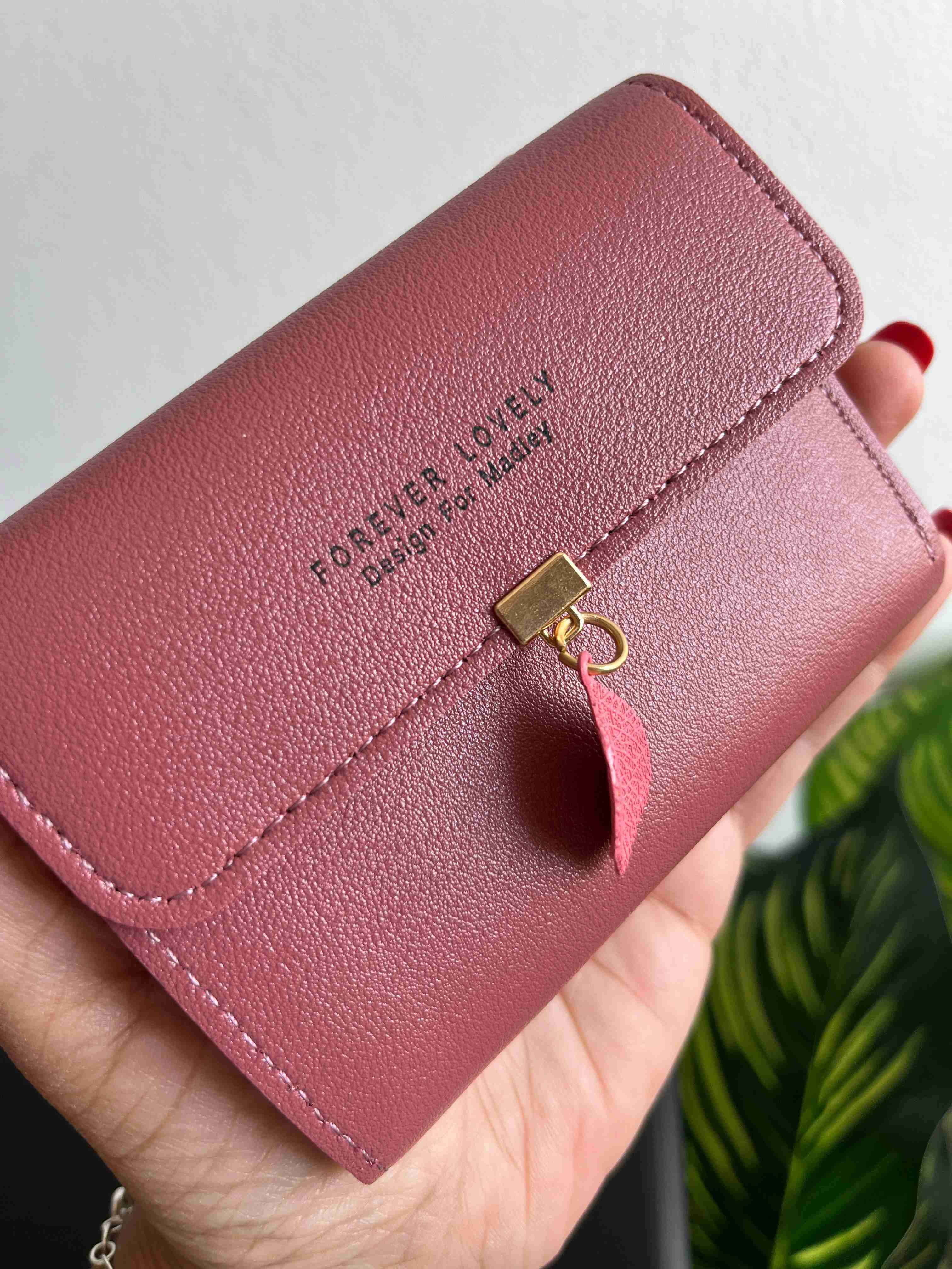 Billetera rosa con diseño de hoja - miniatura 2