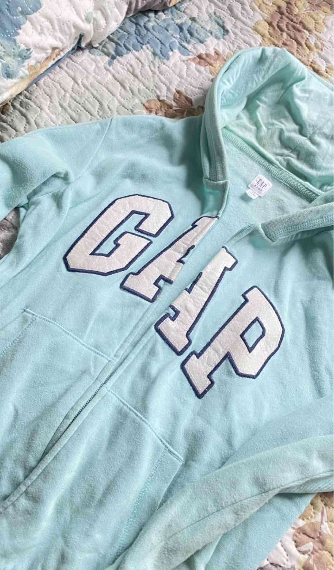 Polerón GAP Kids original talla 14-16 - miniatura 3