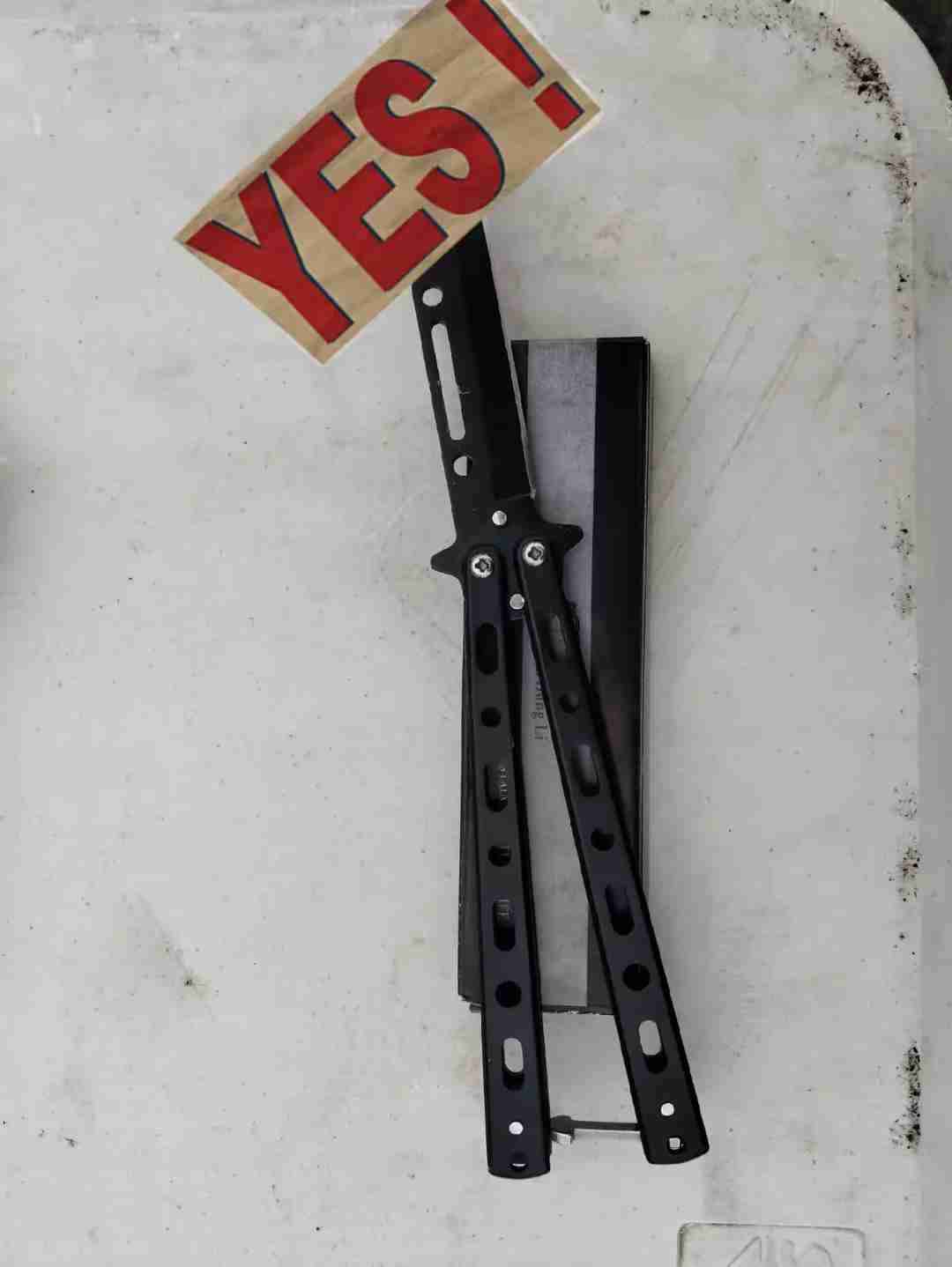 Navaja mariposa de práctica plateada - miniatura 2