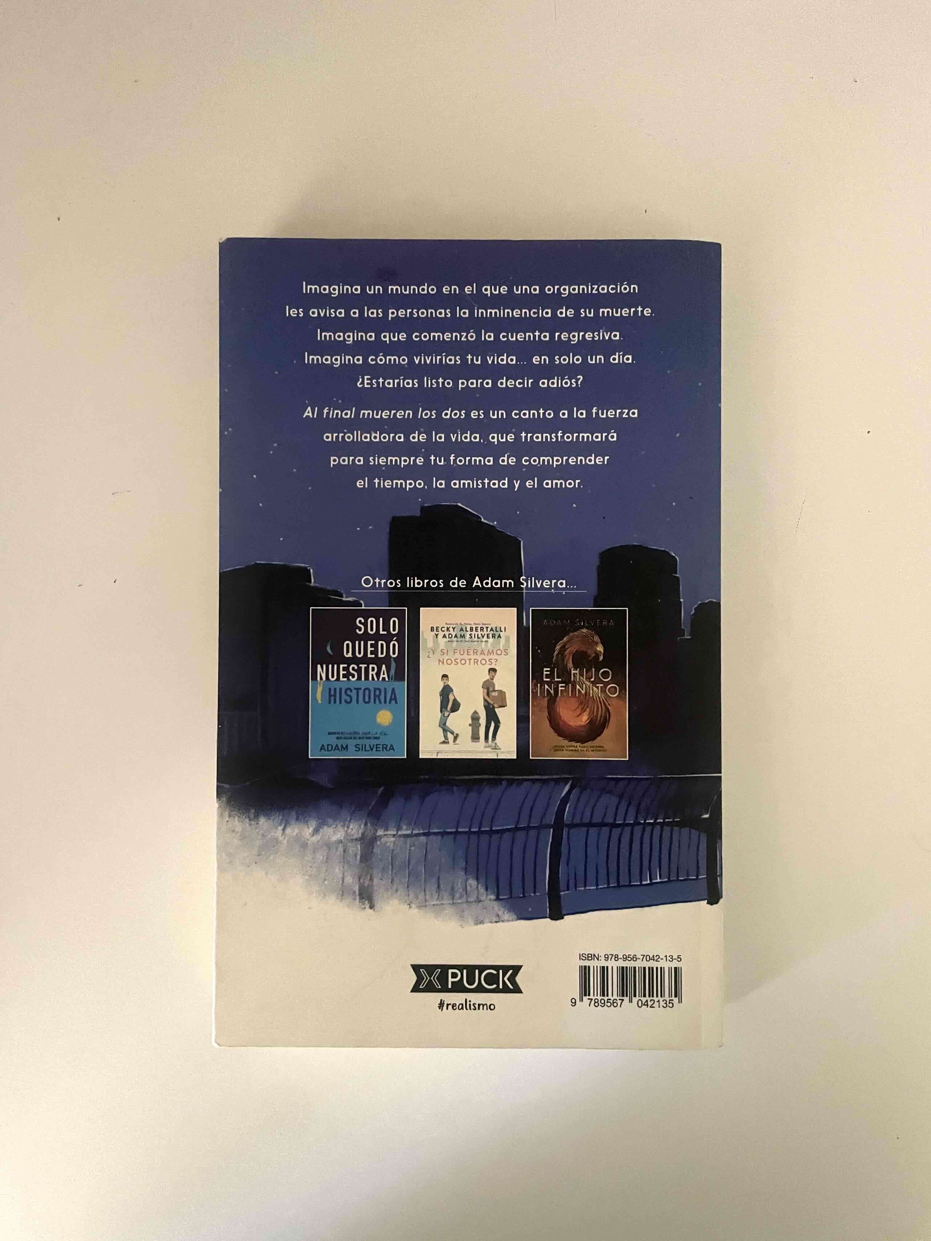 Libro 'Al final mueren los dos' - miniatura 2