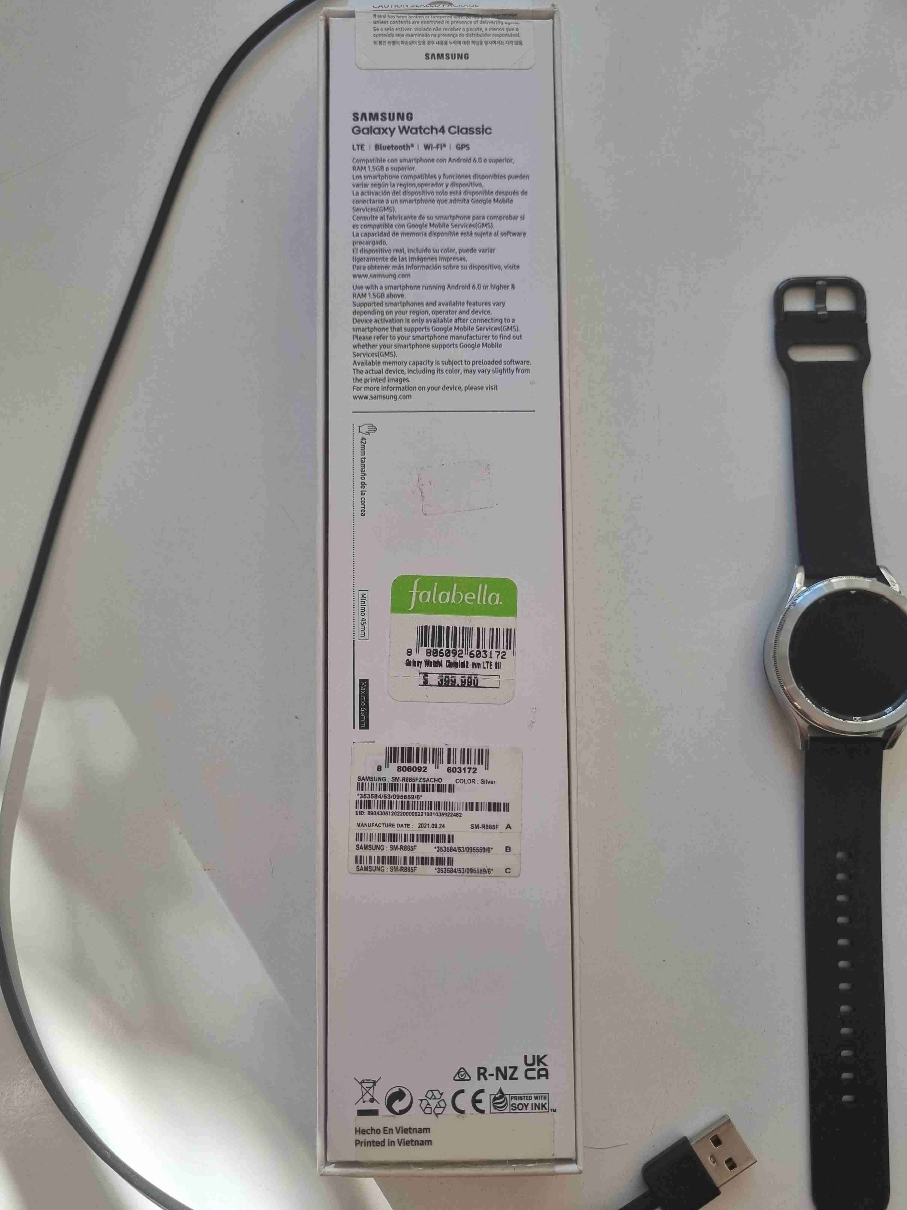 Galaxy Watch4 Classic con accesorios - miniatura 5