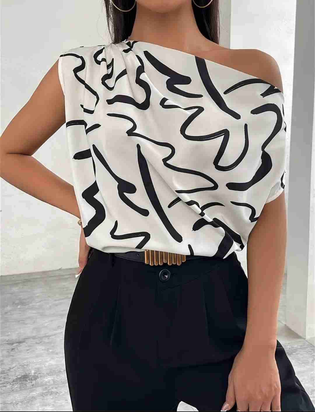 Blusa asimétrica blanco y negro XL - miniatura 1