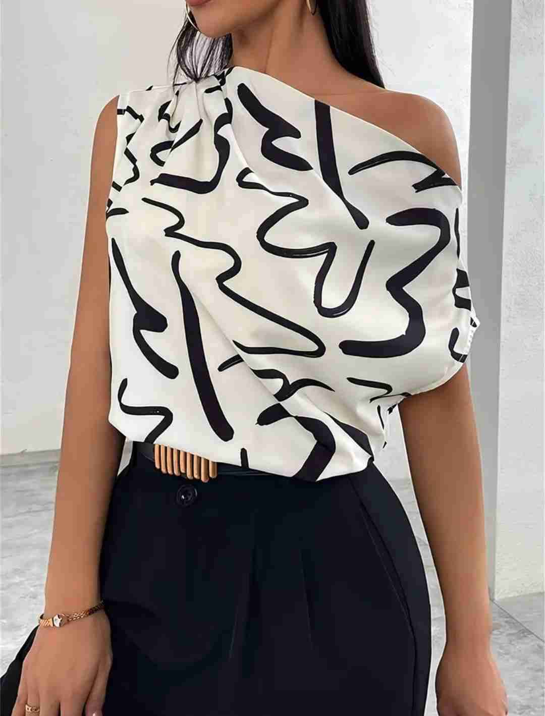 Blusa asimétrica blanco y negro XL - miniatura 2
