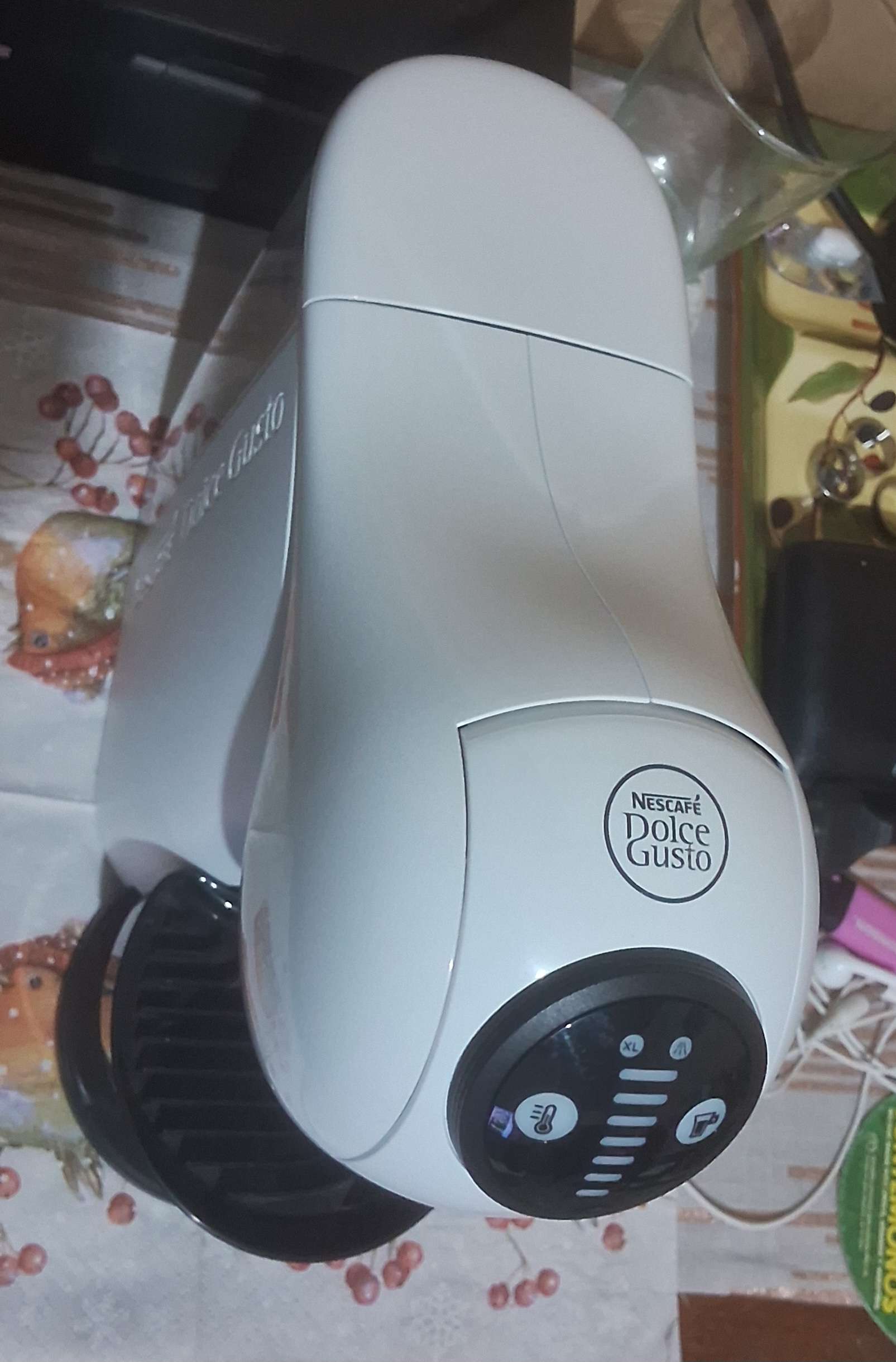 Cafetera Nescafé Dolce Gusto Genio S - miniatura 4