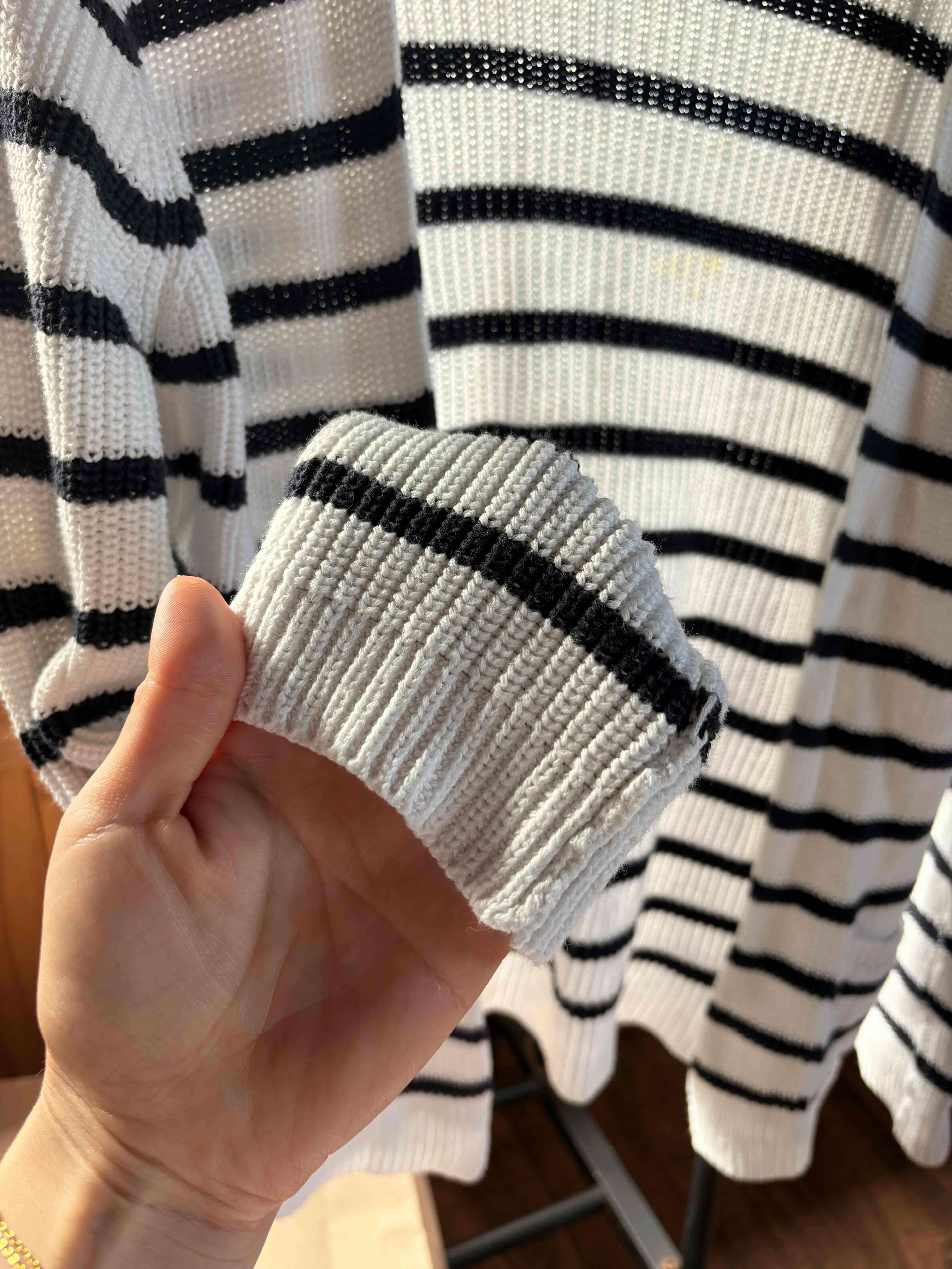 Cardigan rayado blanco y negro - miniatura 5