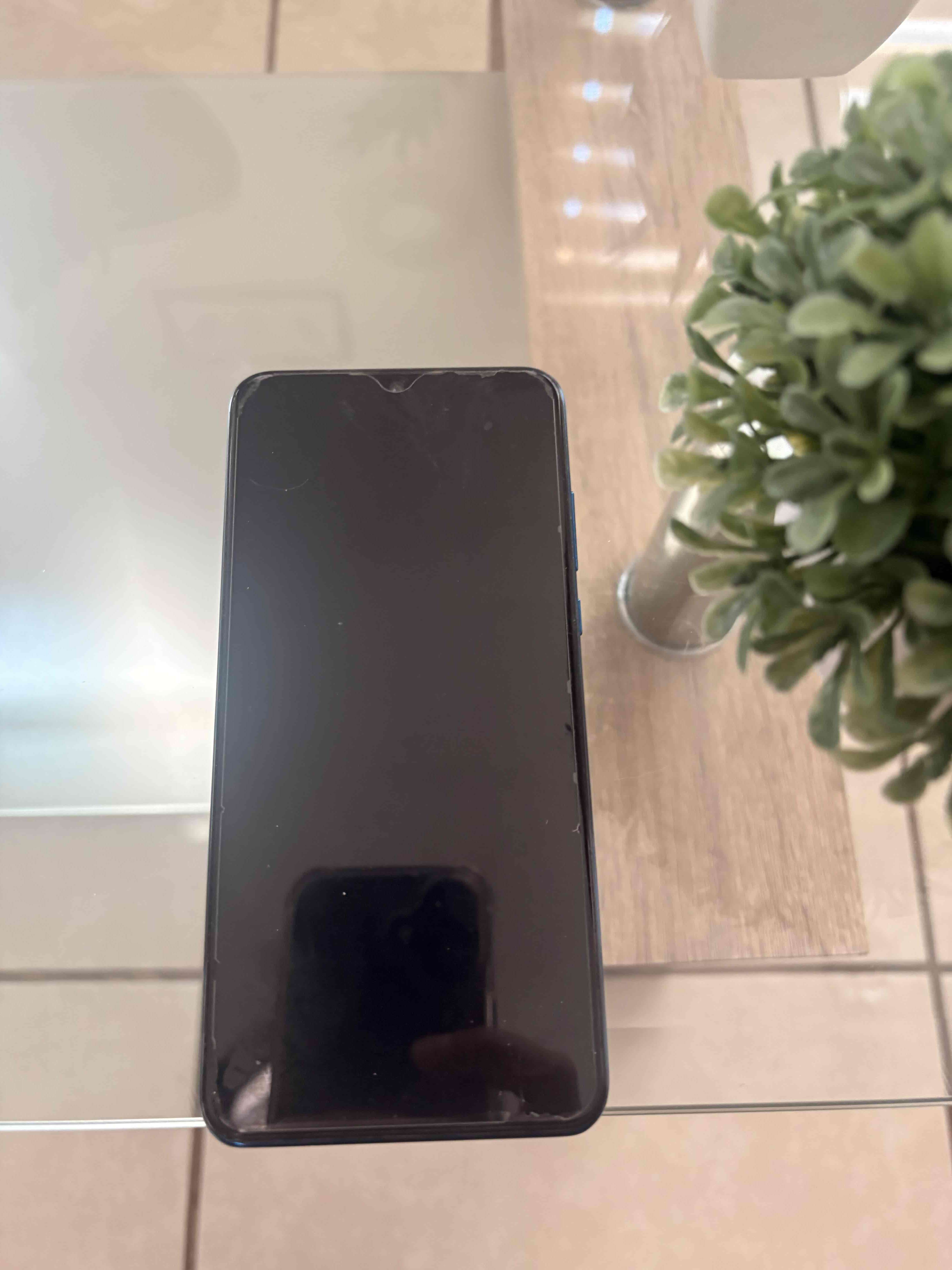 Celular Huawei azul degradado - miniatura 2