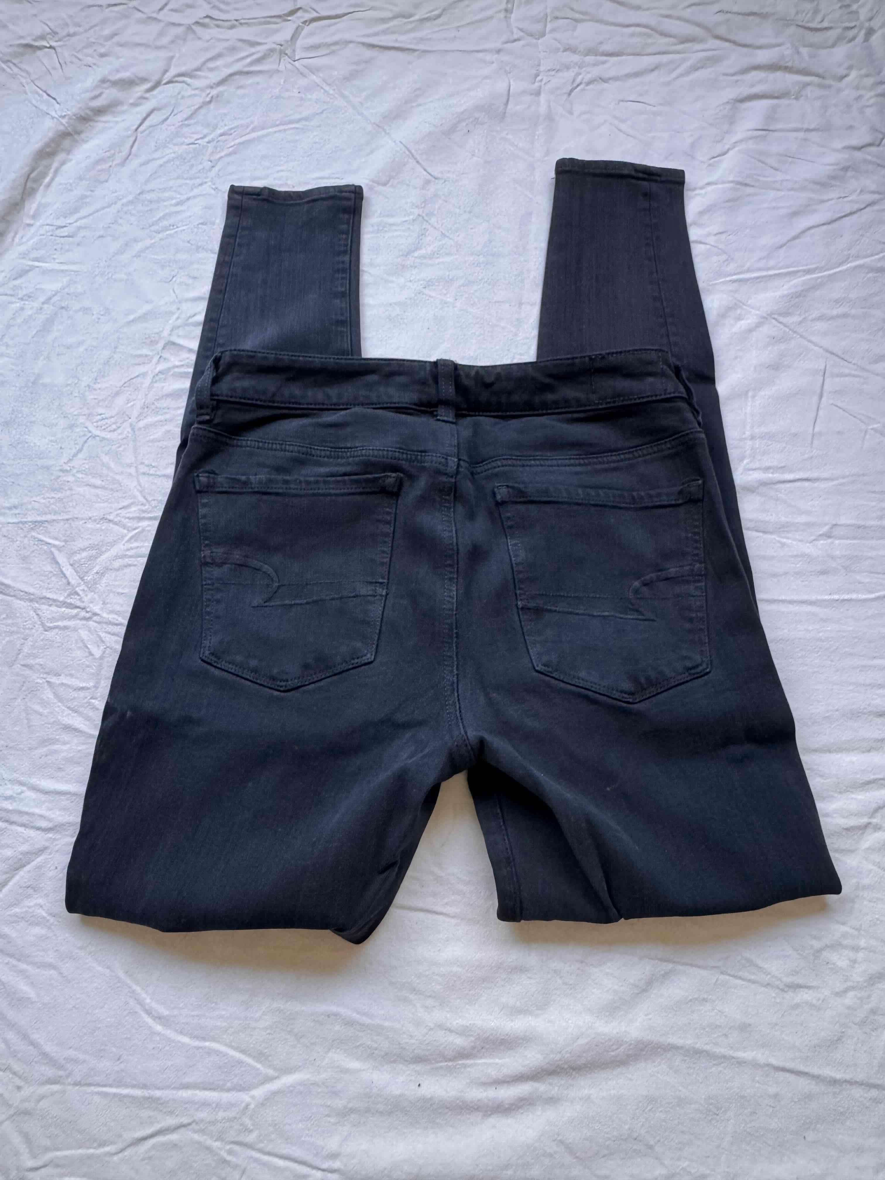 Jeans pitillo negro - American Eagle - miniatura 2