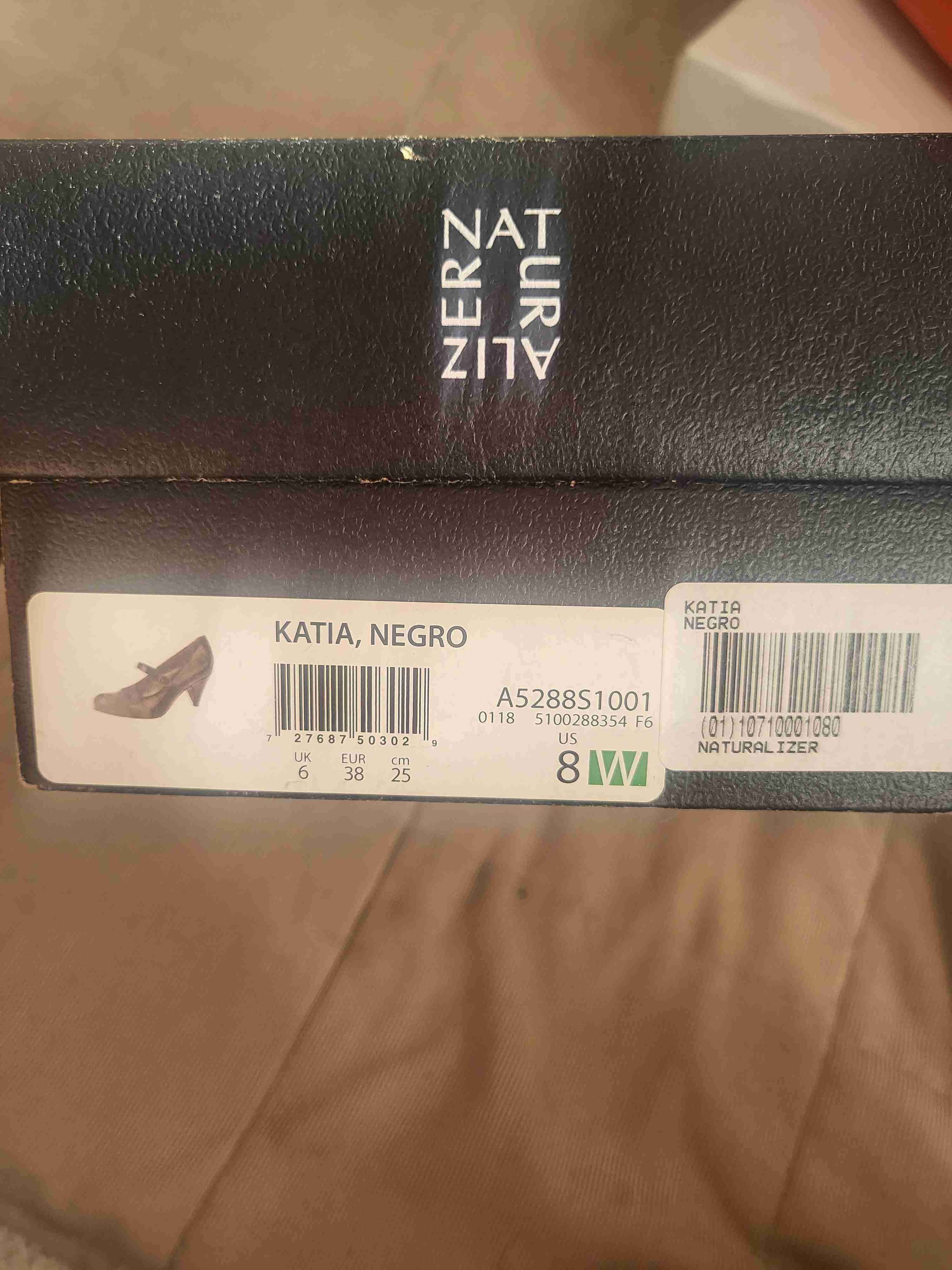 Zapatos charol negros Naturalizer Talla 38 - miniatura 6