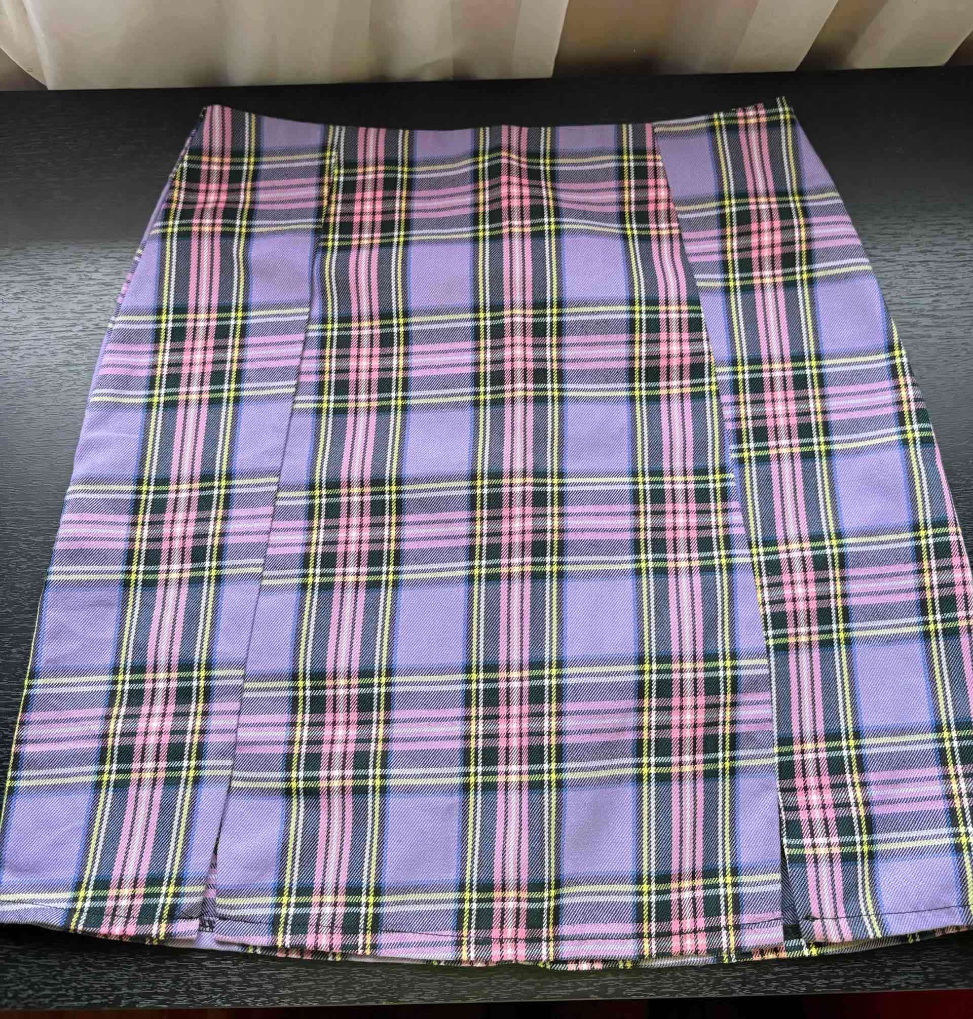 Falda plisada blanca - miniatura 2