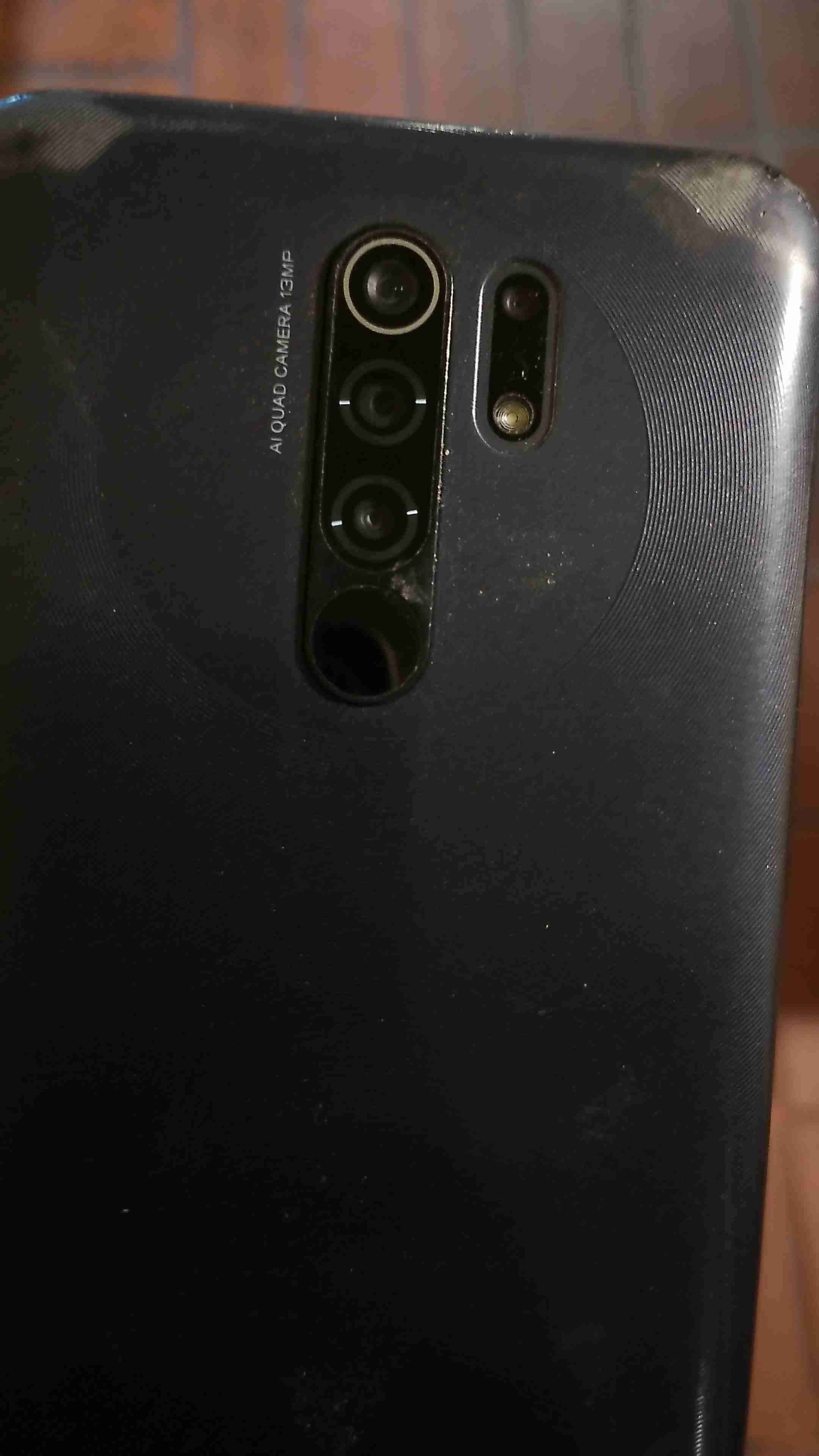 Celular refmi Xiaomi tiene huella - miniatura 2