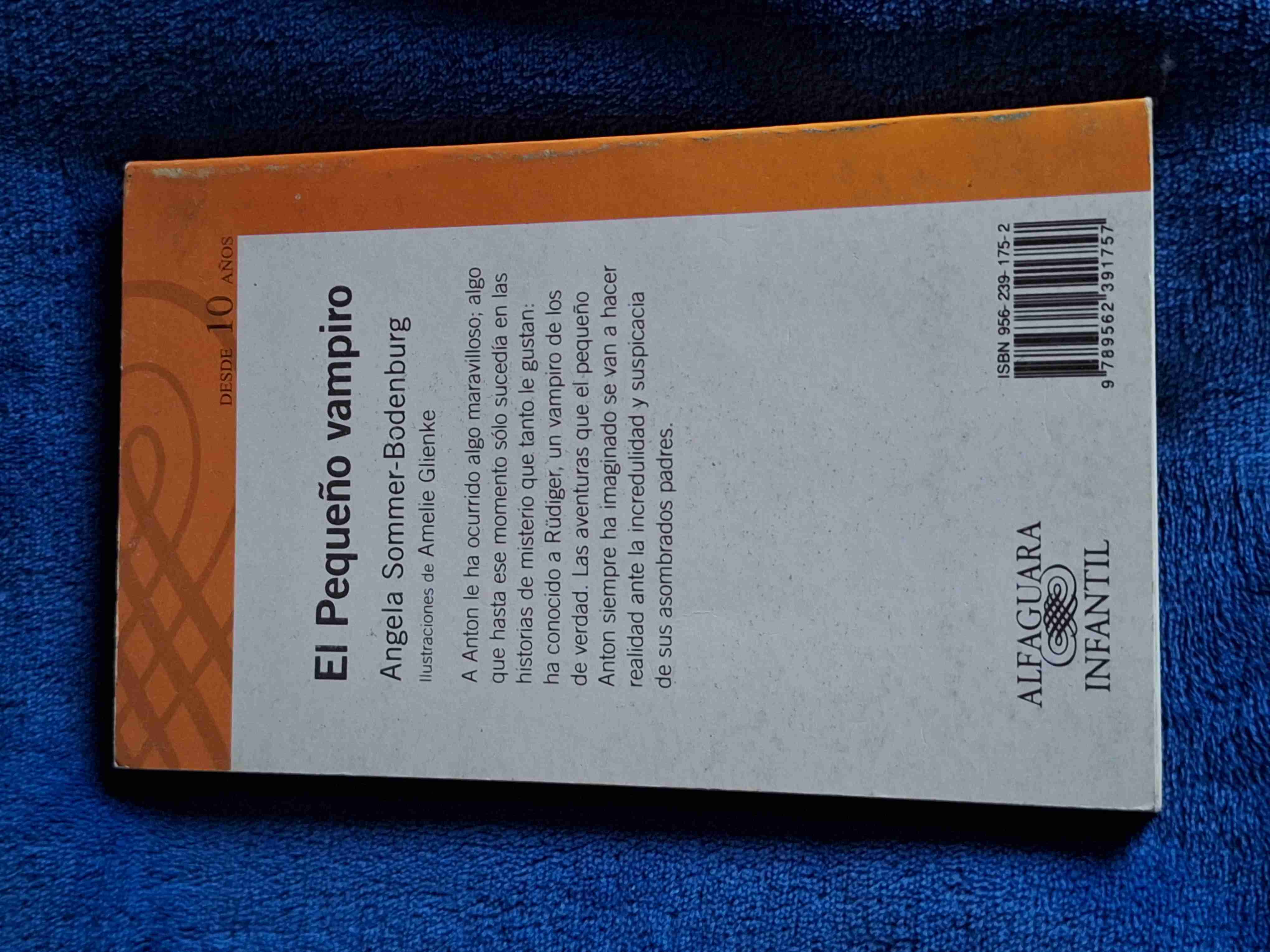 Libro 'El pequeño vampiro' - miniatura 2