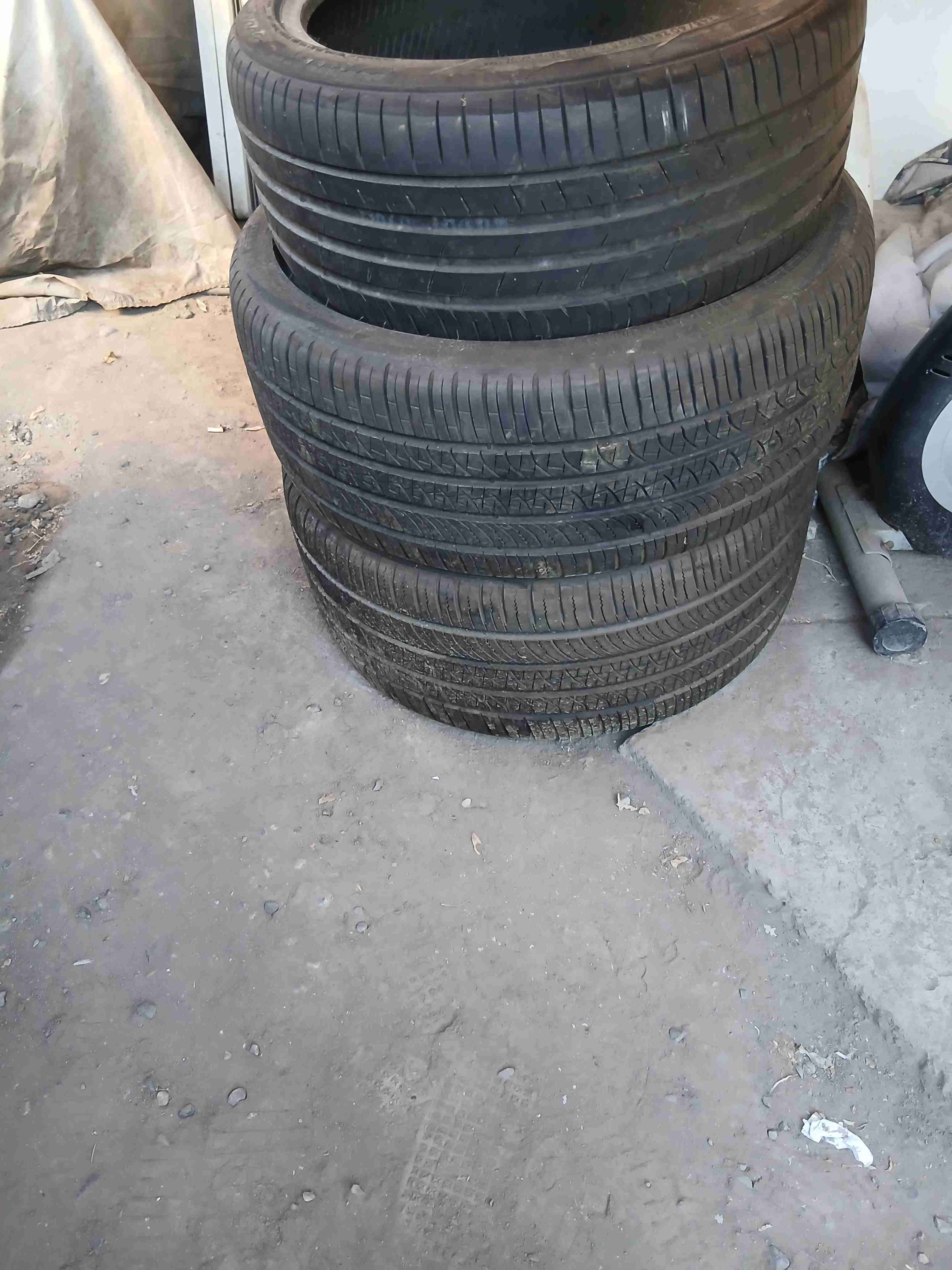 3 neumáticos nuevos pirelli y un toyo proxes sport - miniatura 1