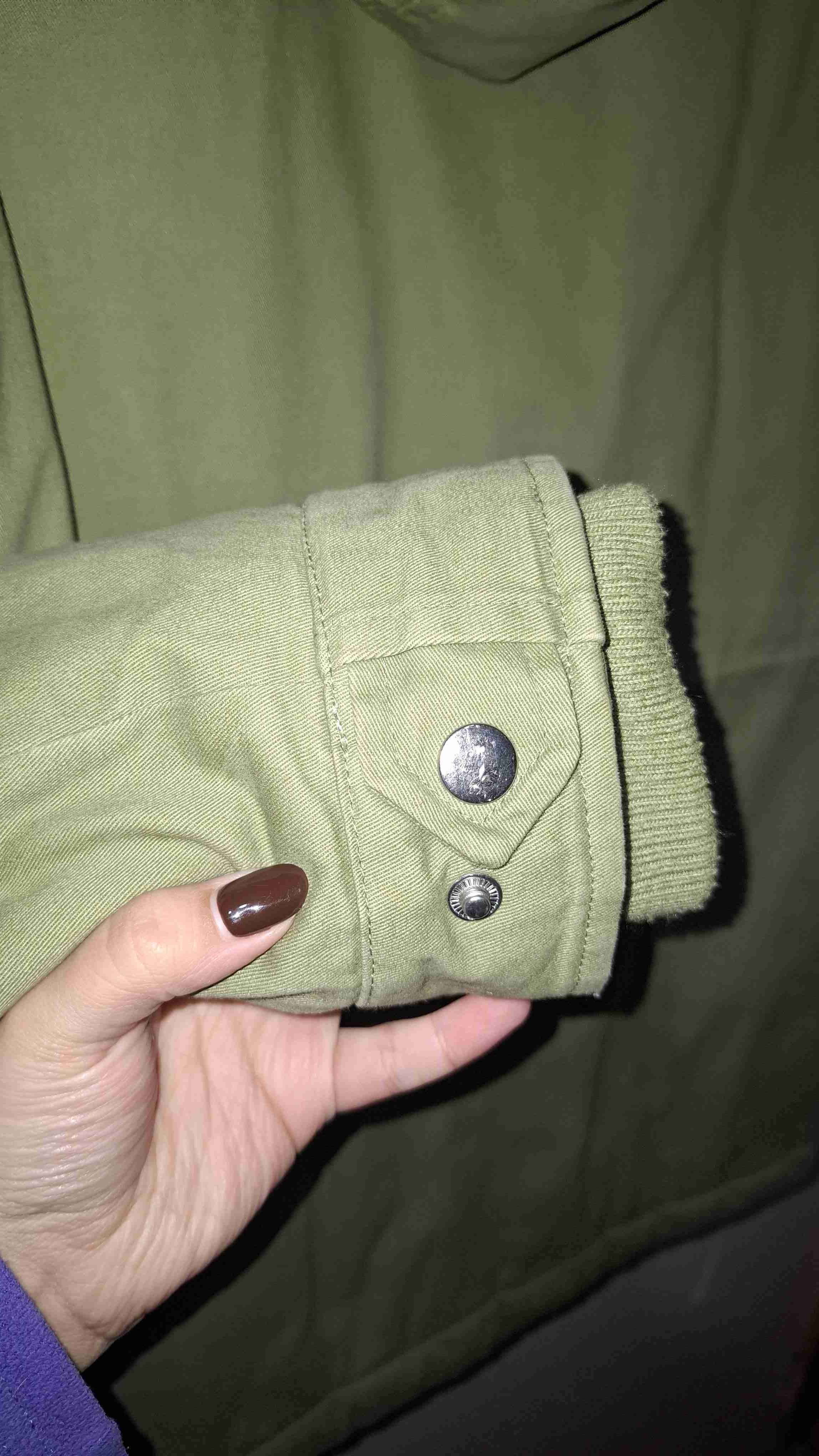 Parka verde con capucha de peluche - miniatura 5