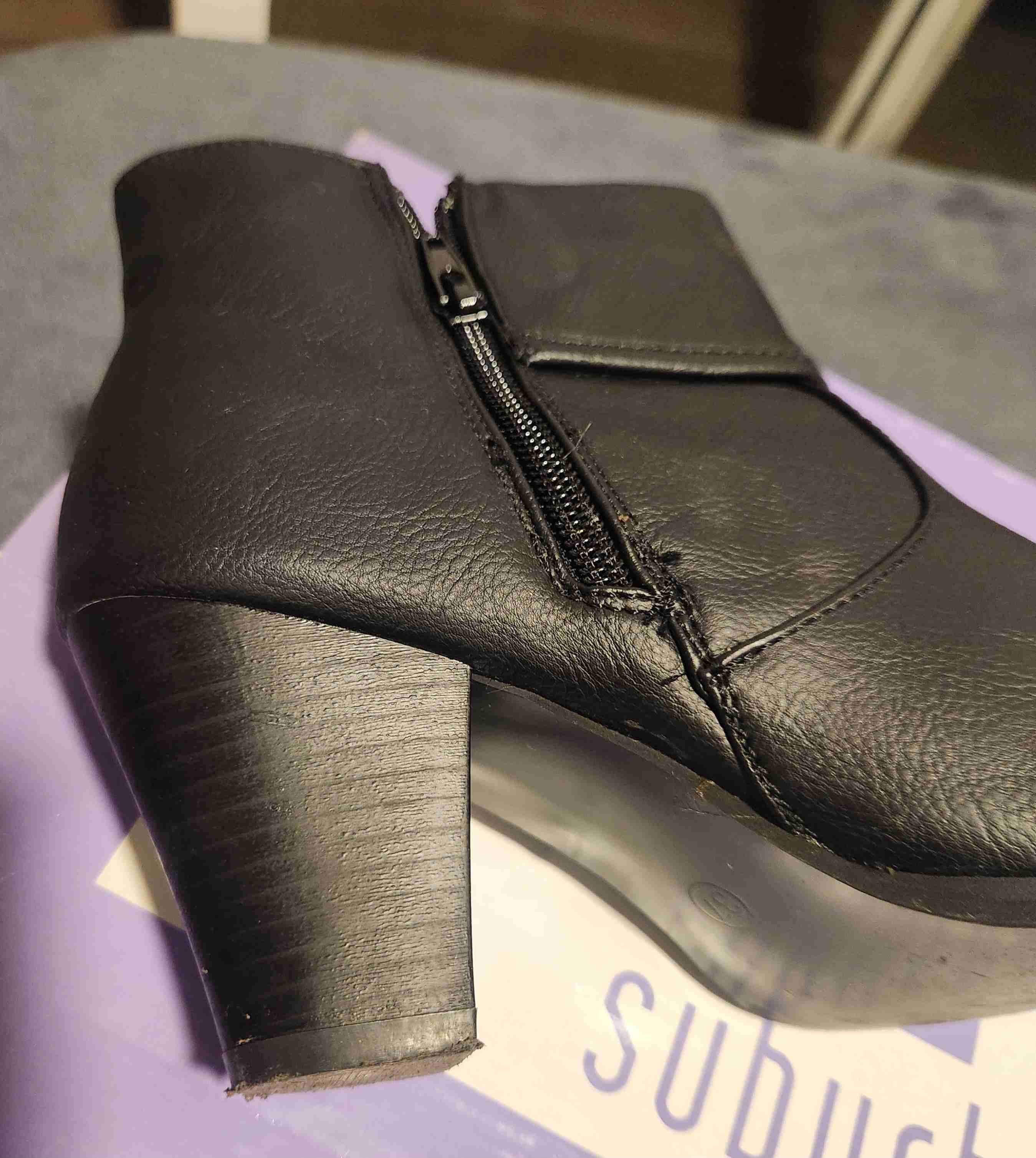 Botines negros con cierre lateral - miniatura 4