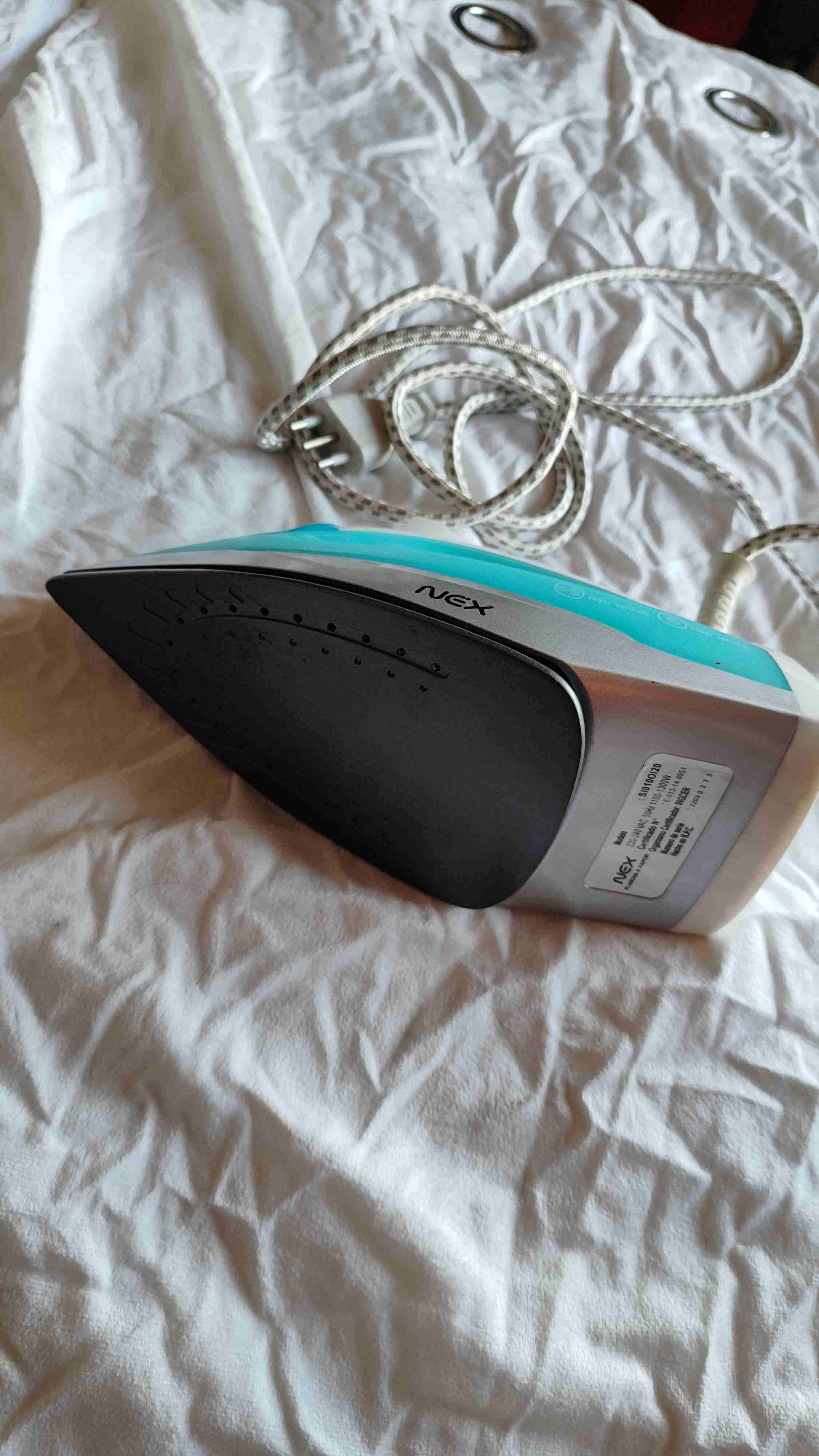 Plancha a vapor azul - miniatura 3