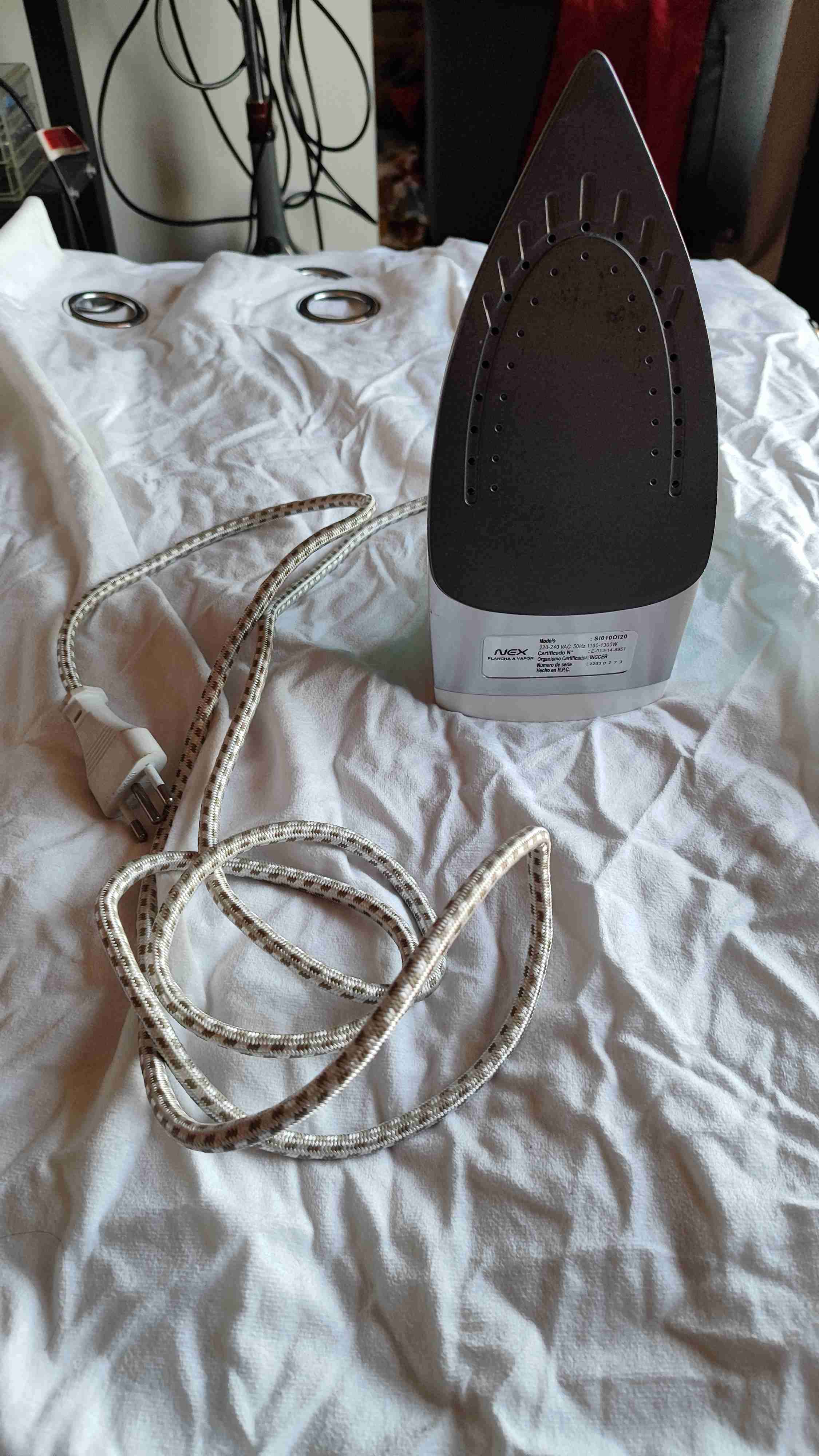 Plancha a vapor azul - miniatura 4