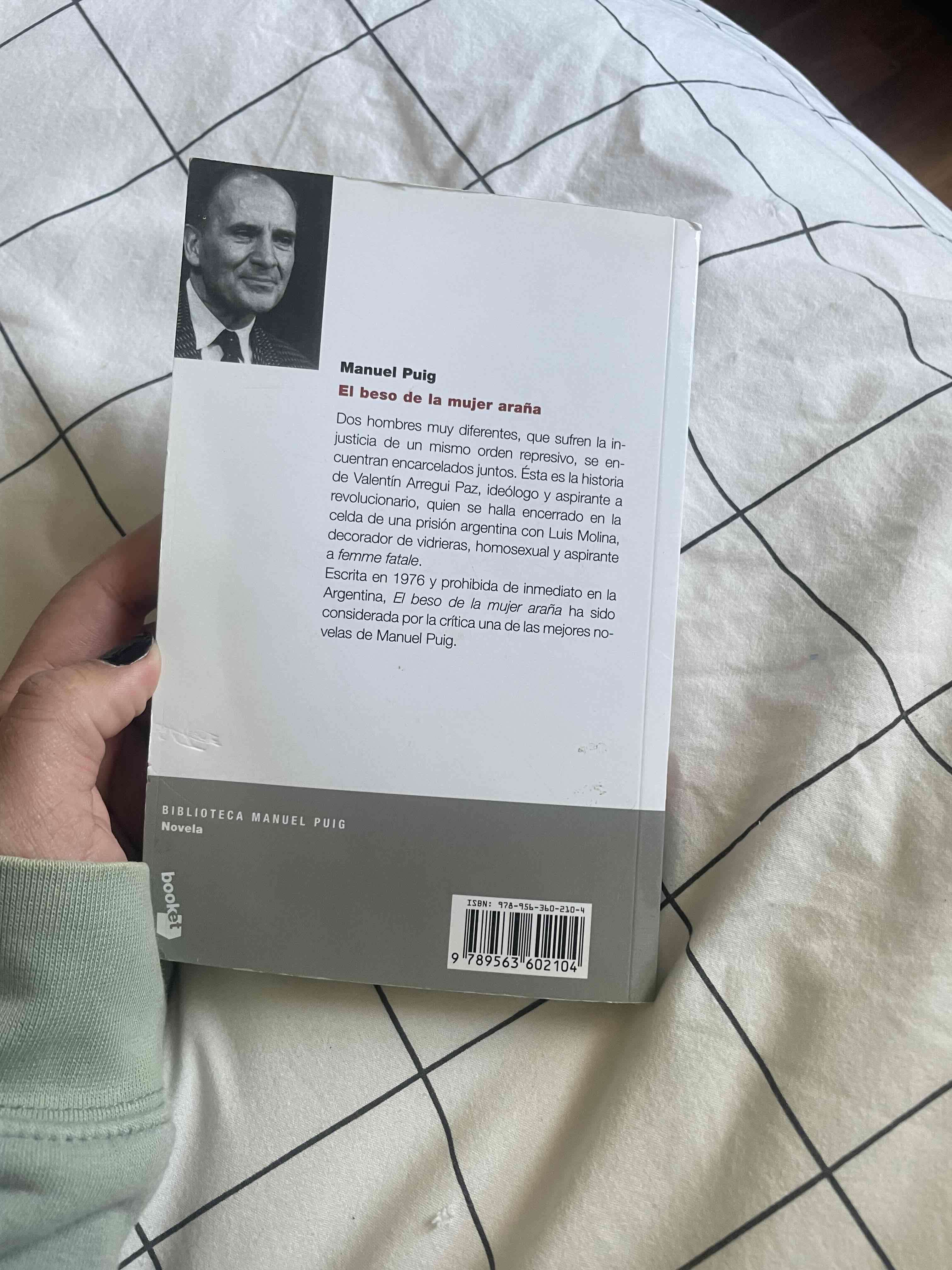 Libro 'El Beso de la Mujer Araña' - miniatura 3