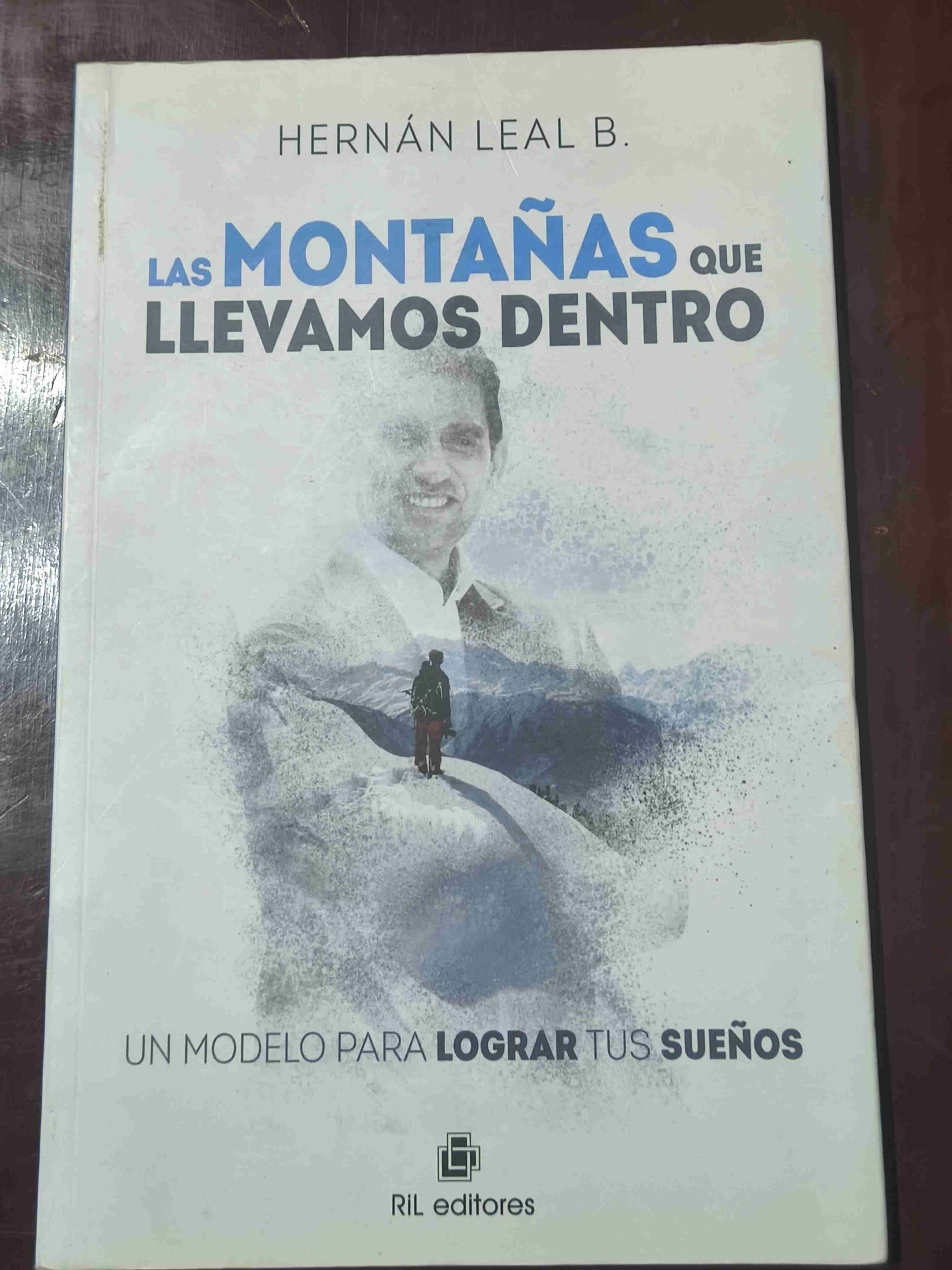 Libro 'Las Montañas que llevamos dentro' - miniatura 1