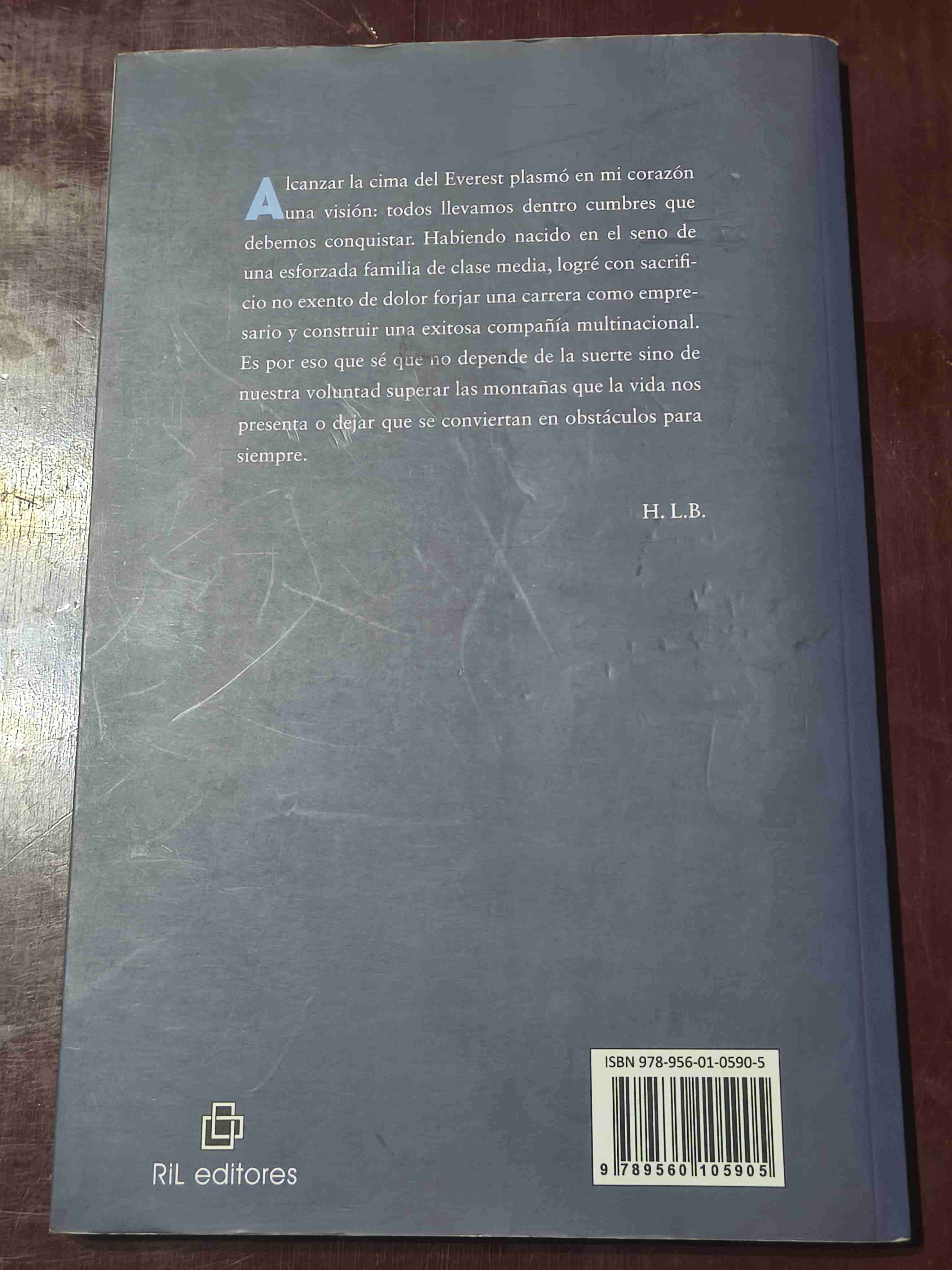 Libro 'Las Montañas que llevamos dentro' - miniatura 2