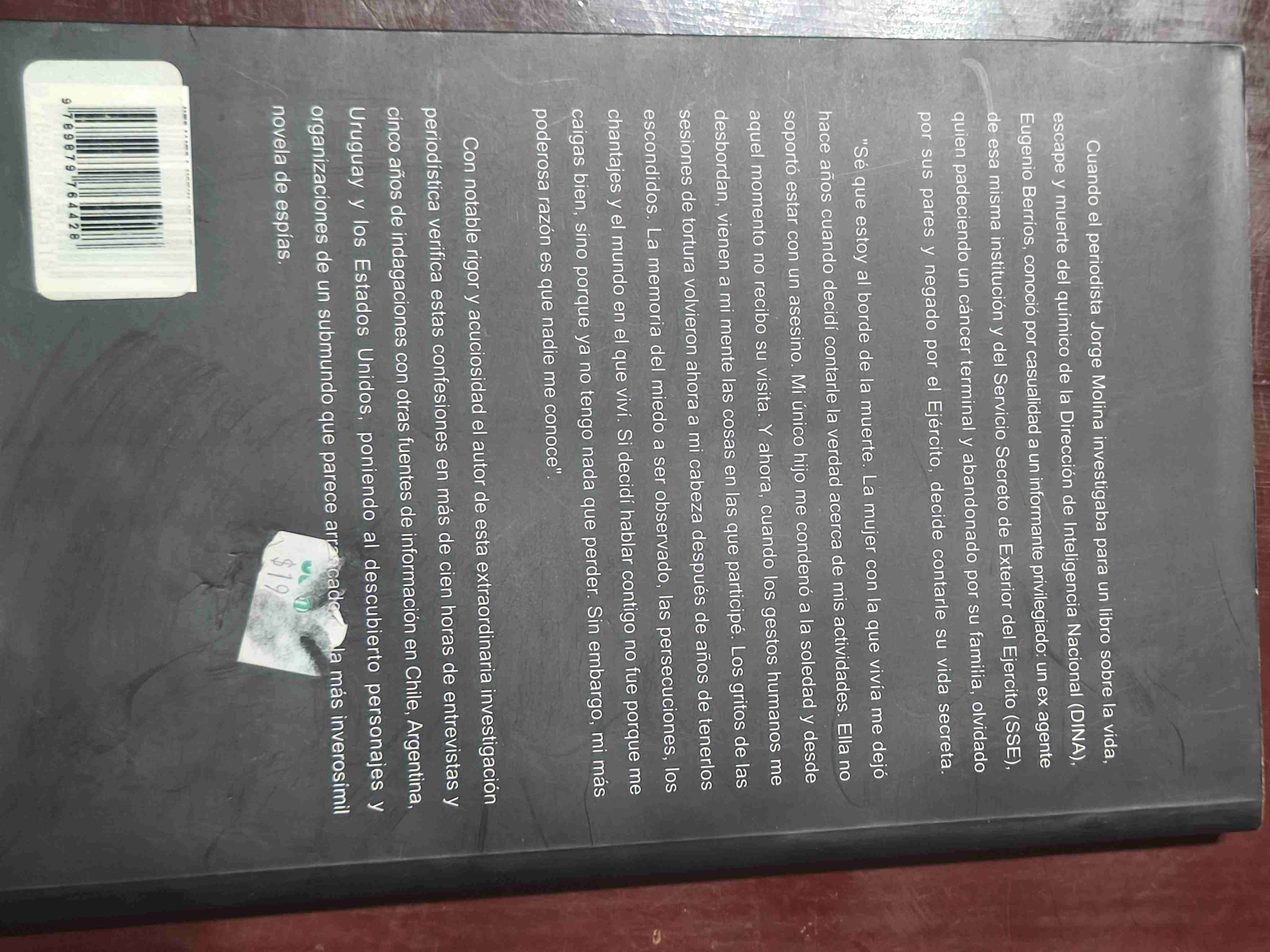 Libro A la Caza de un Espía - miniatura 2