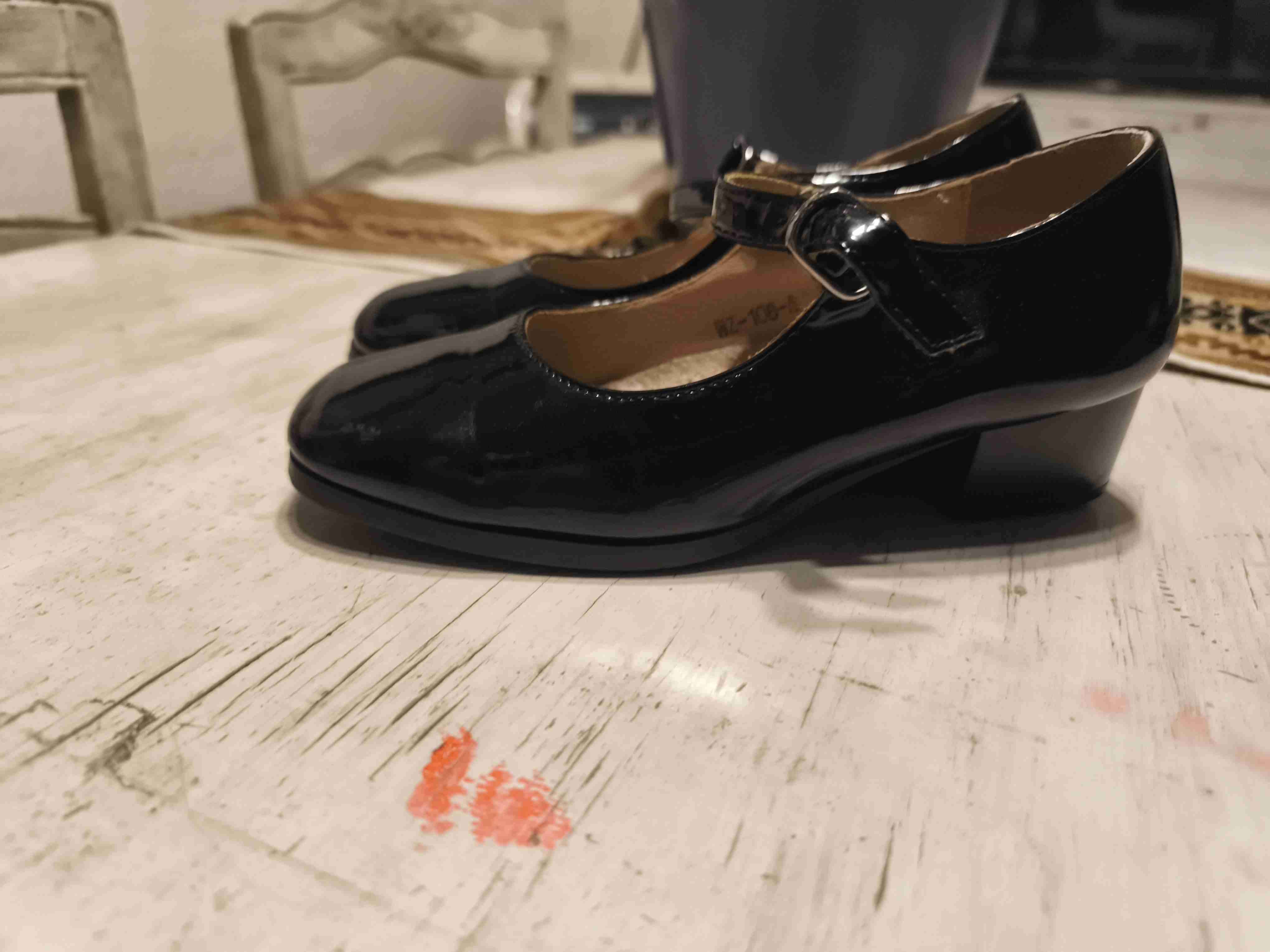 Zapatos de charol negro talla 31 - miniatura 3