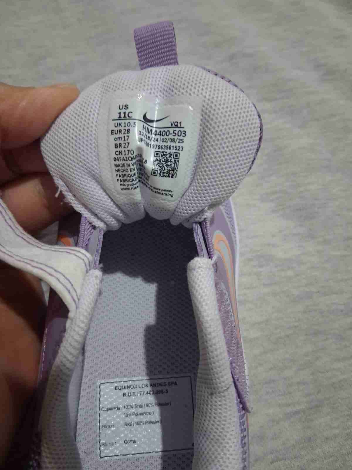 Zapatillas Nike lilas para niñas - miniatura 2