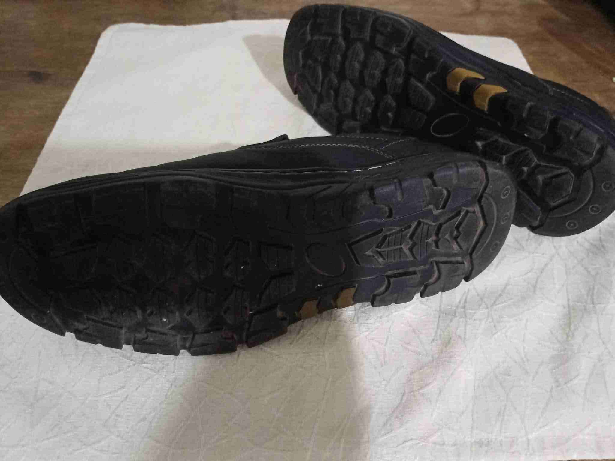 Zapatos negros de hombre talla 42 - miniatura 4