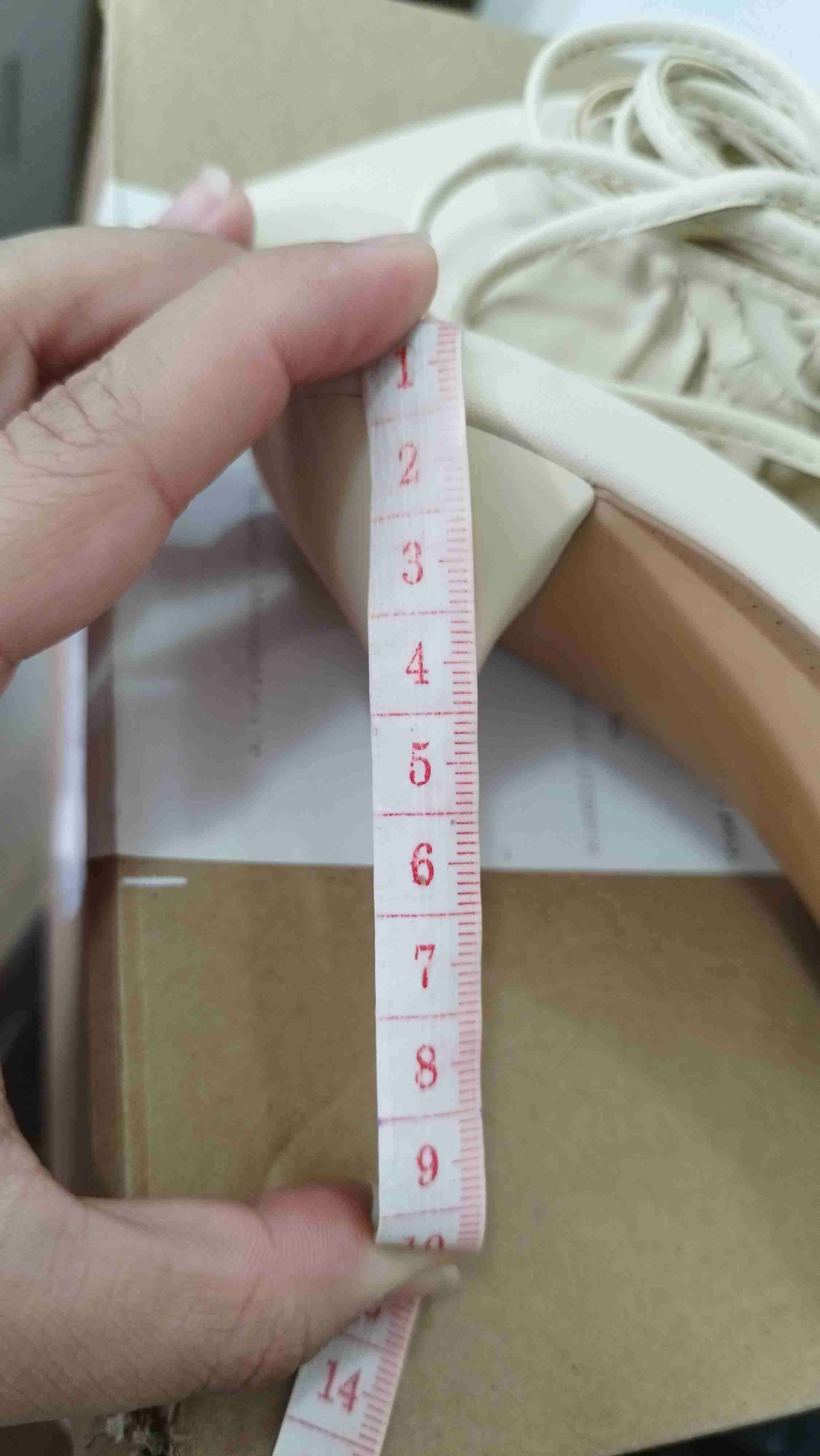 Zapatos beige de punta elegante Zara - miniatura 5