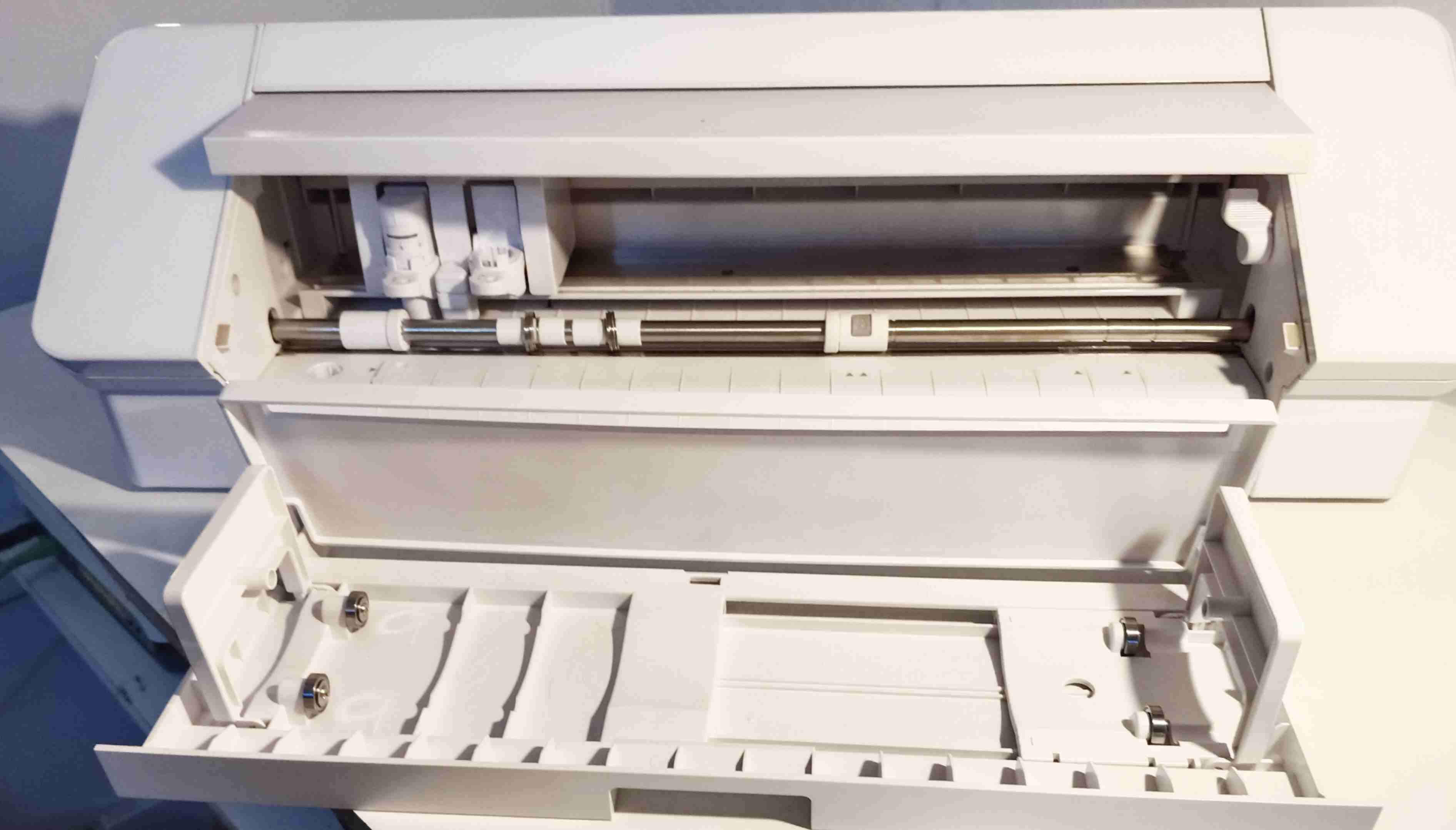 Plotter de corte Silhouette Cameo 4  blanco - miniatura 2