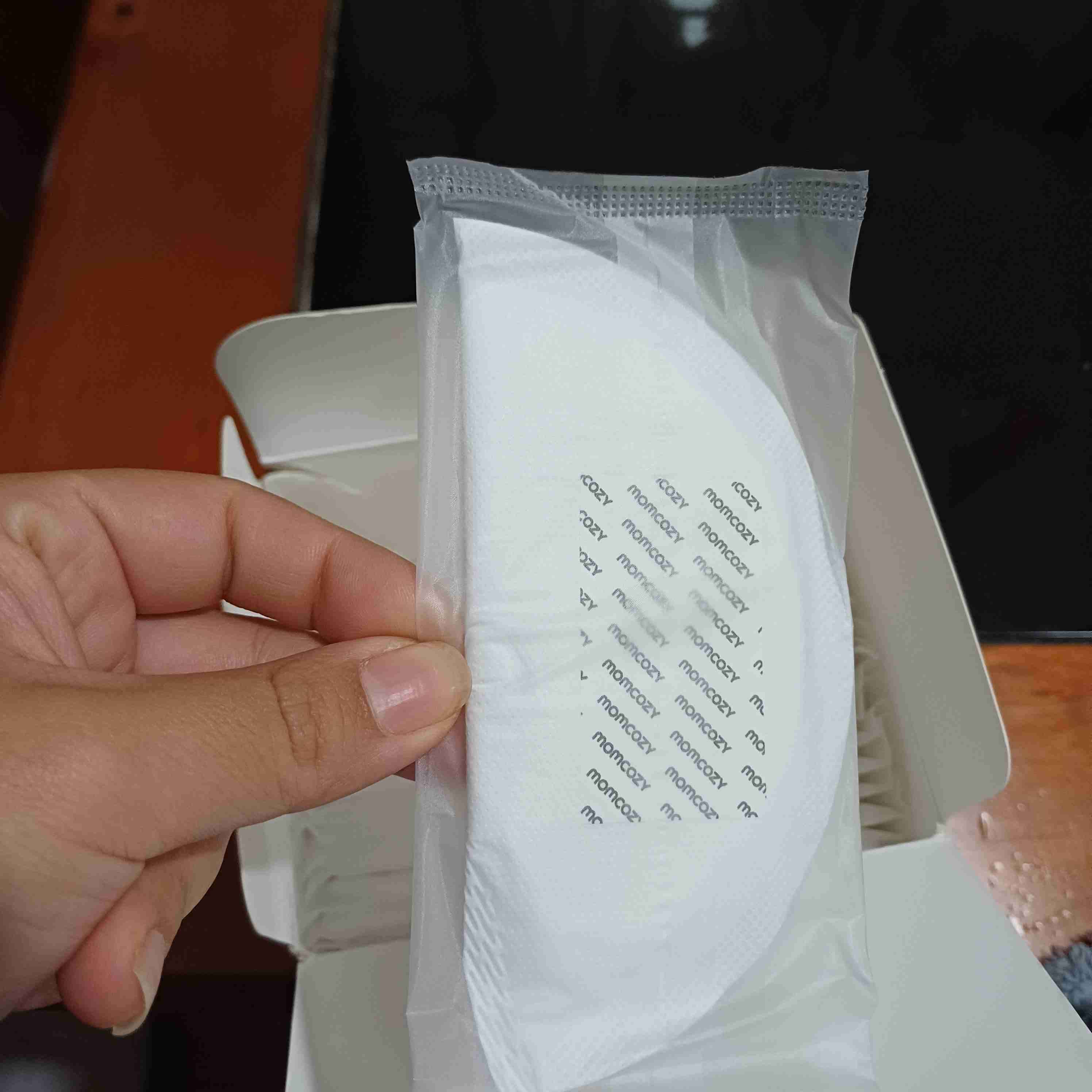 Pads de lactancia desechables Momcozy - miniatura 2