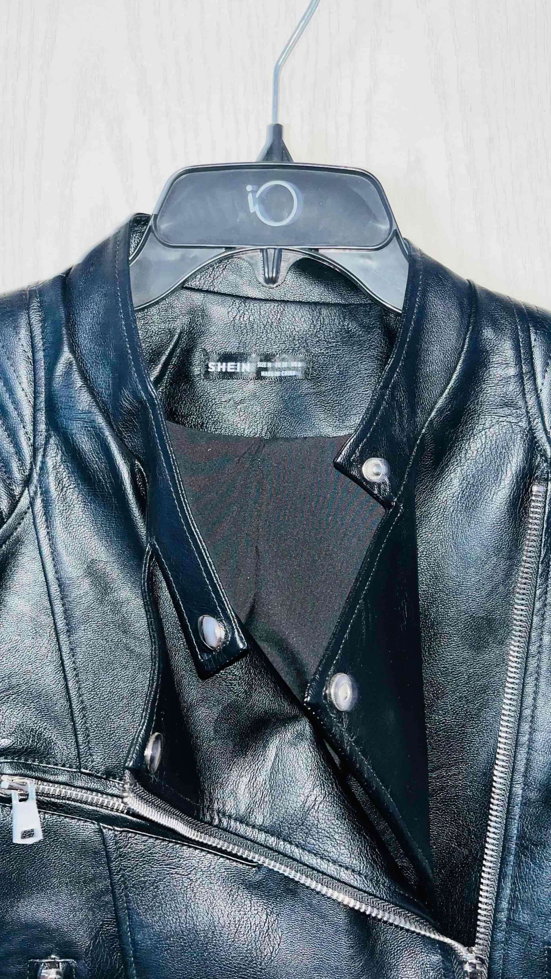 Chaqueta de cuero negra Shein - miniatura 2