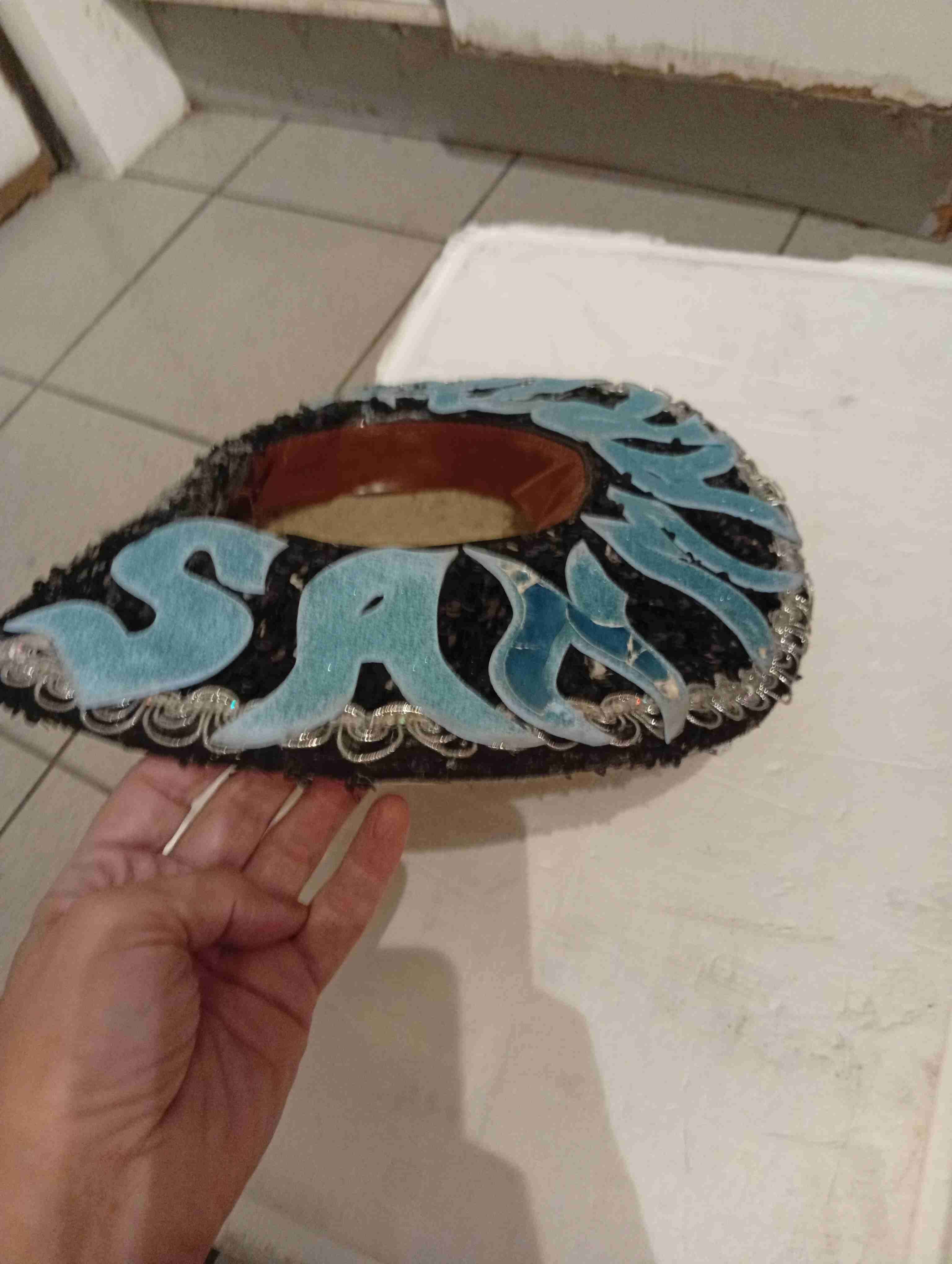 Sombrero negro con lentejuelas de Caporal - miniatura 2