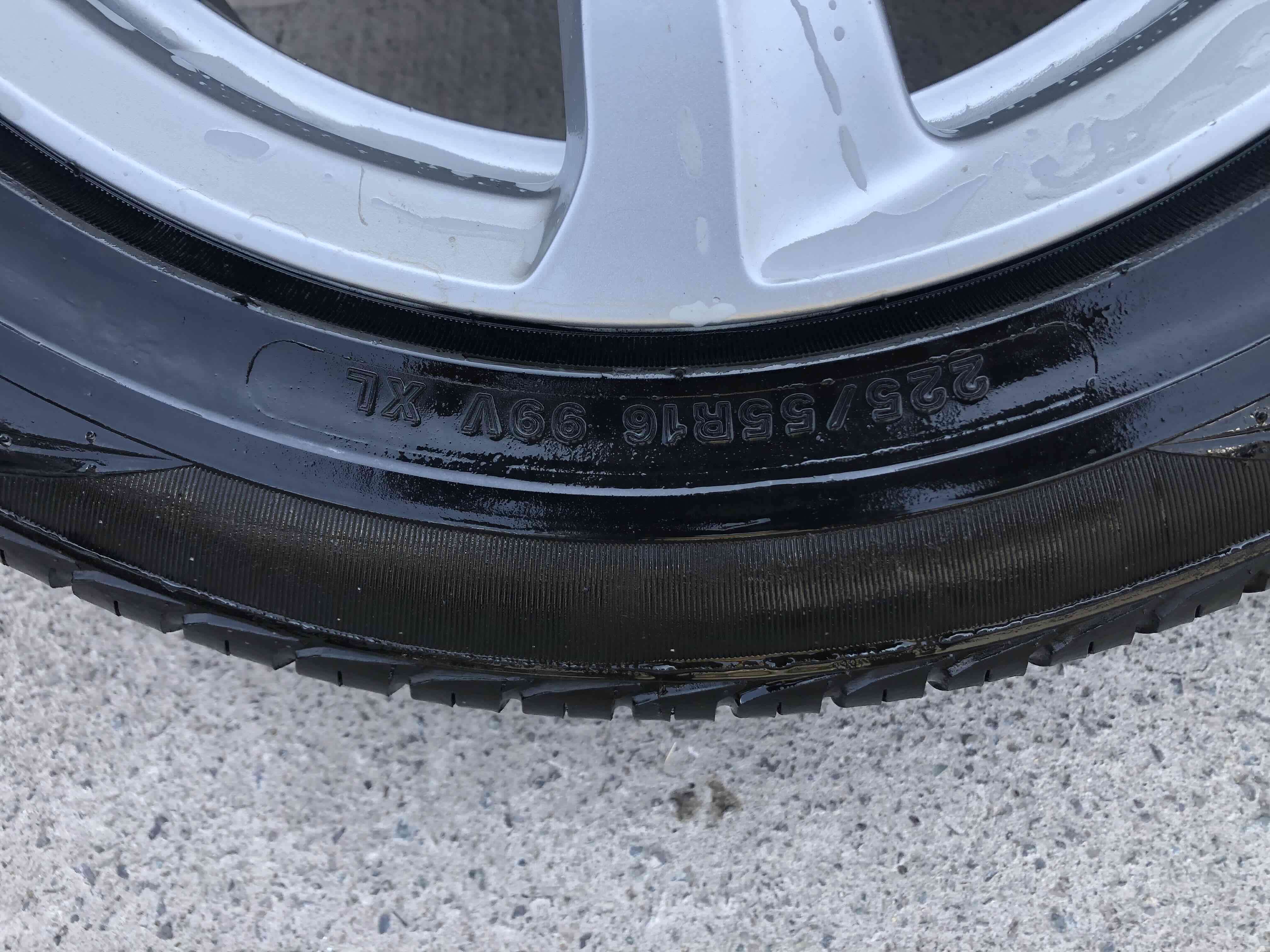 Llantas Audi con neumáticos - miniatura 5