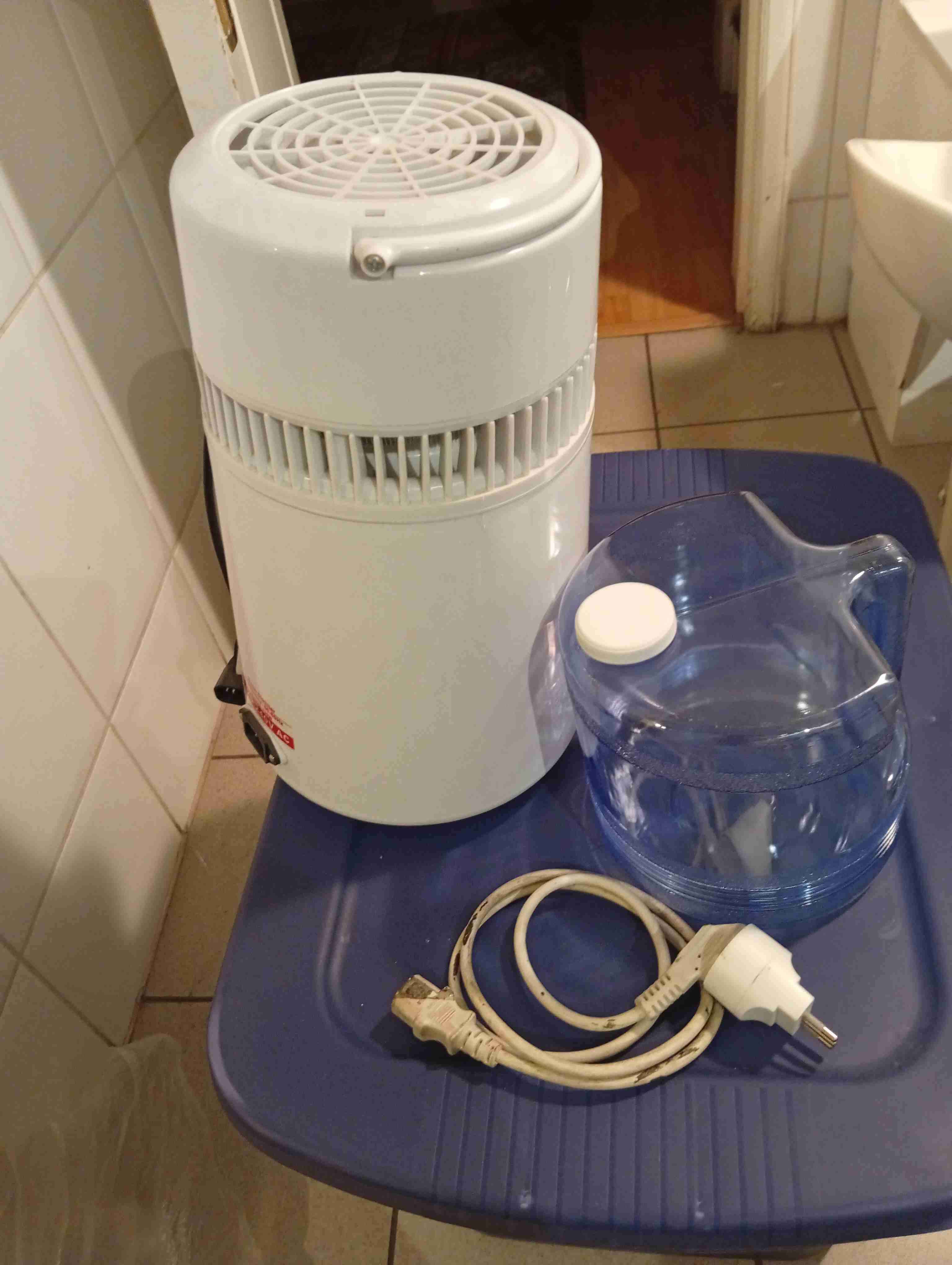Destilador de agua eléctrico blanco - miniatura 1