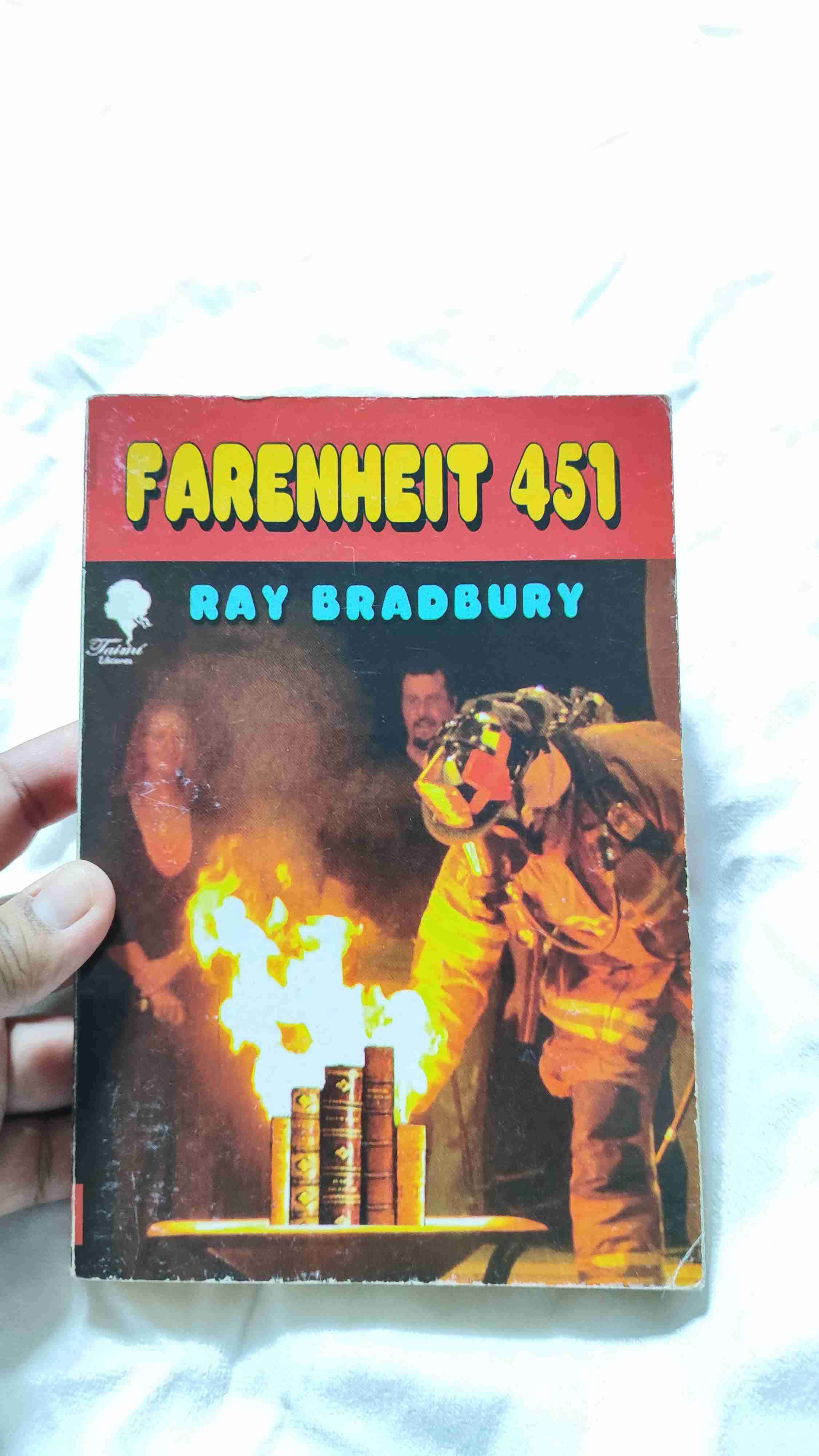 Libro Farenheit 451 Ray Bradbury - miniatura 1