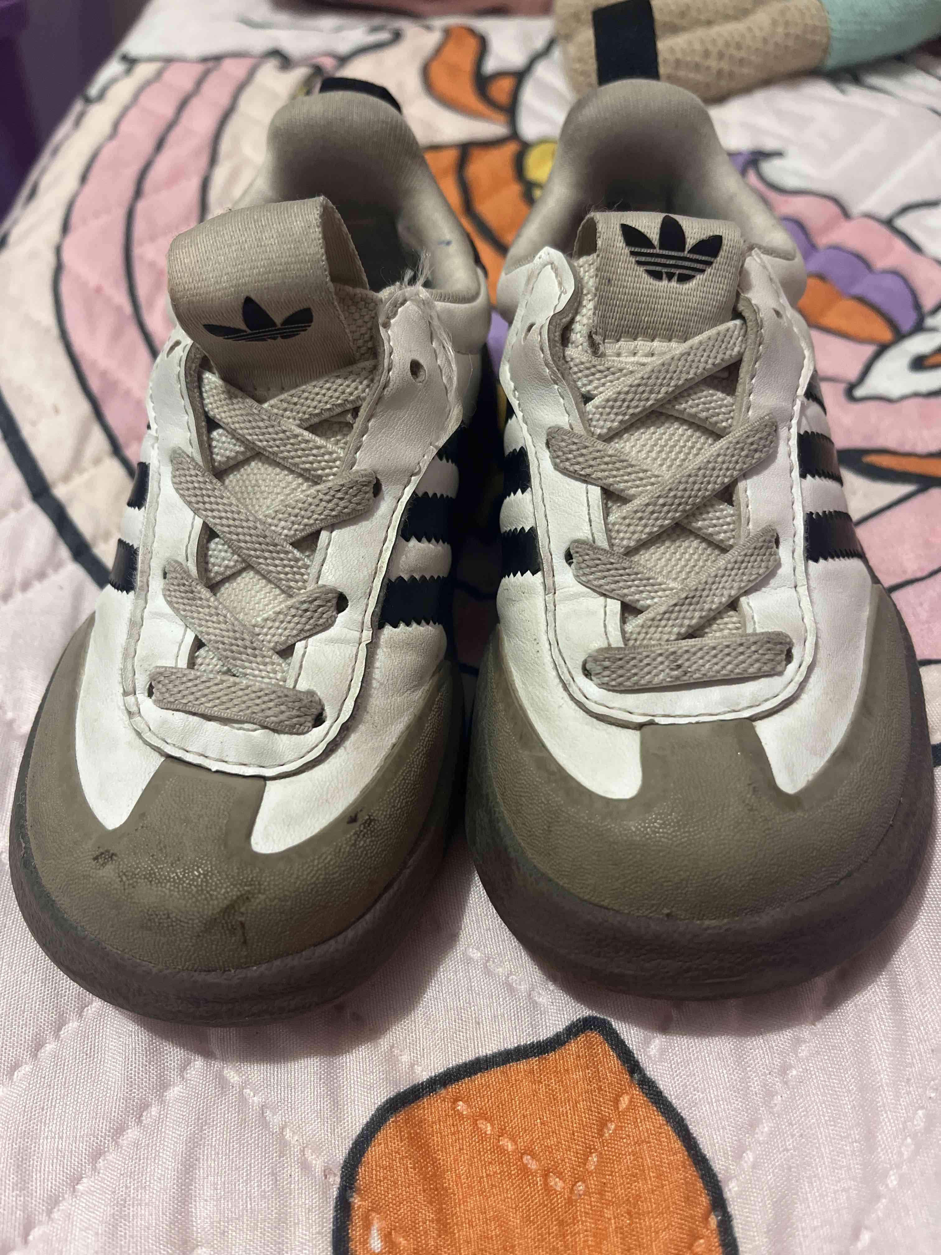 Zapatillas deportivas blancas Adidas niñ@ - miniatura 1