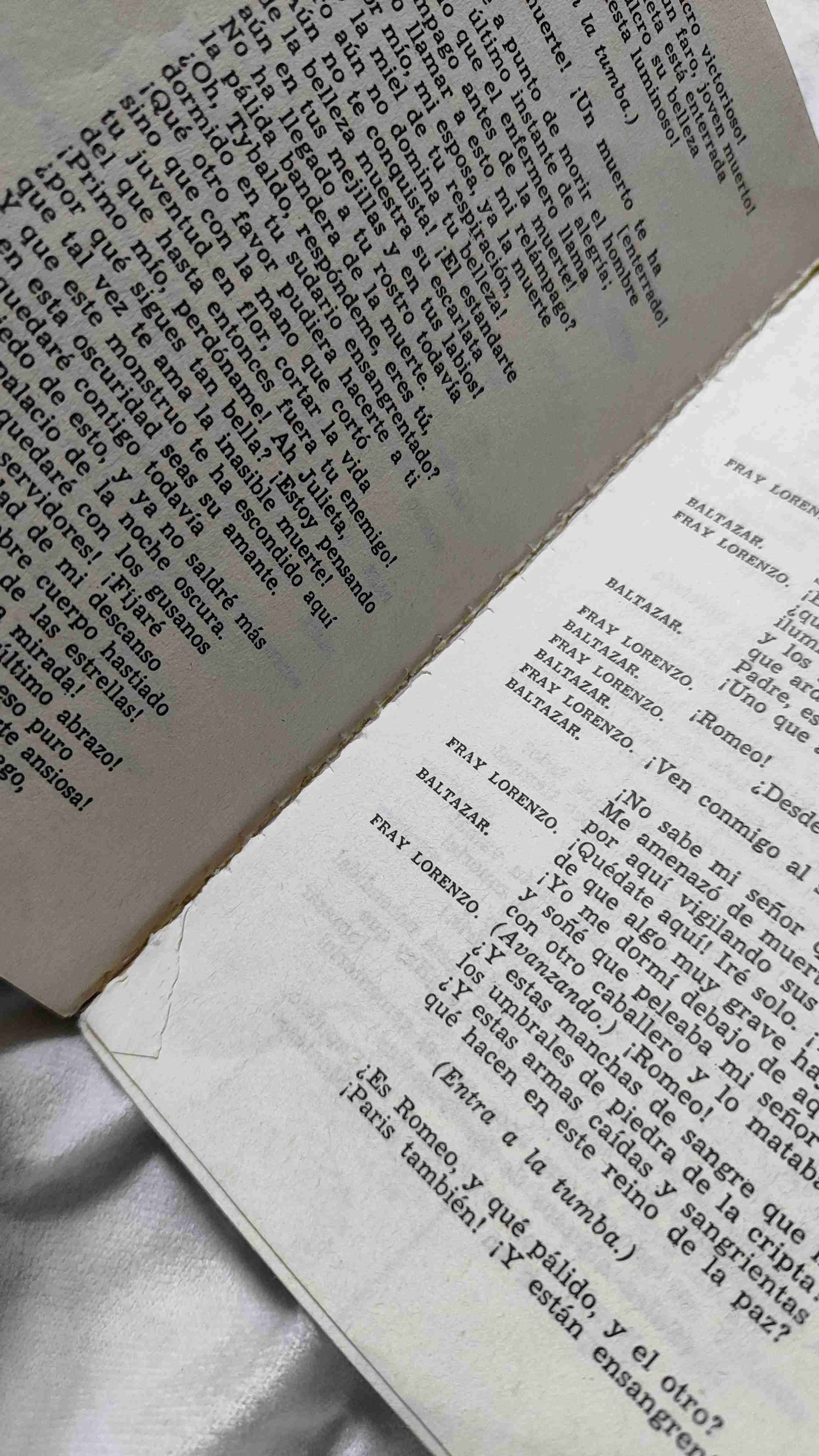 Libro Romeo y Julieta - miniatura 3