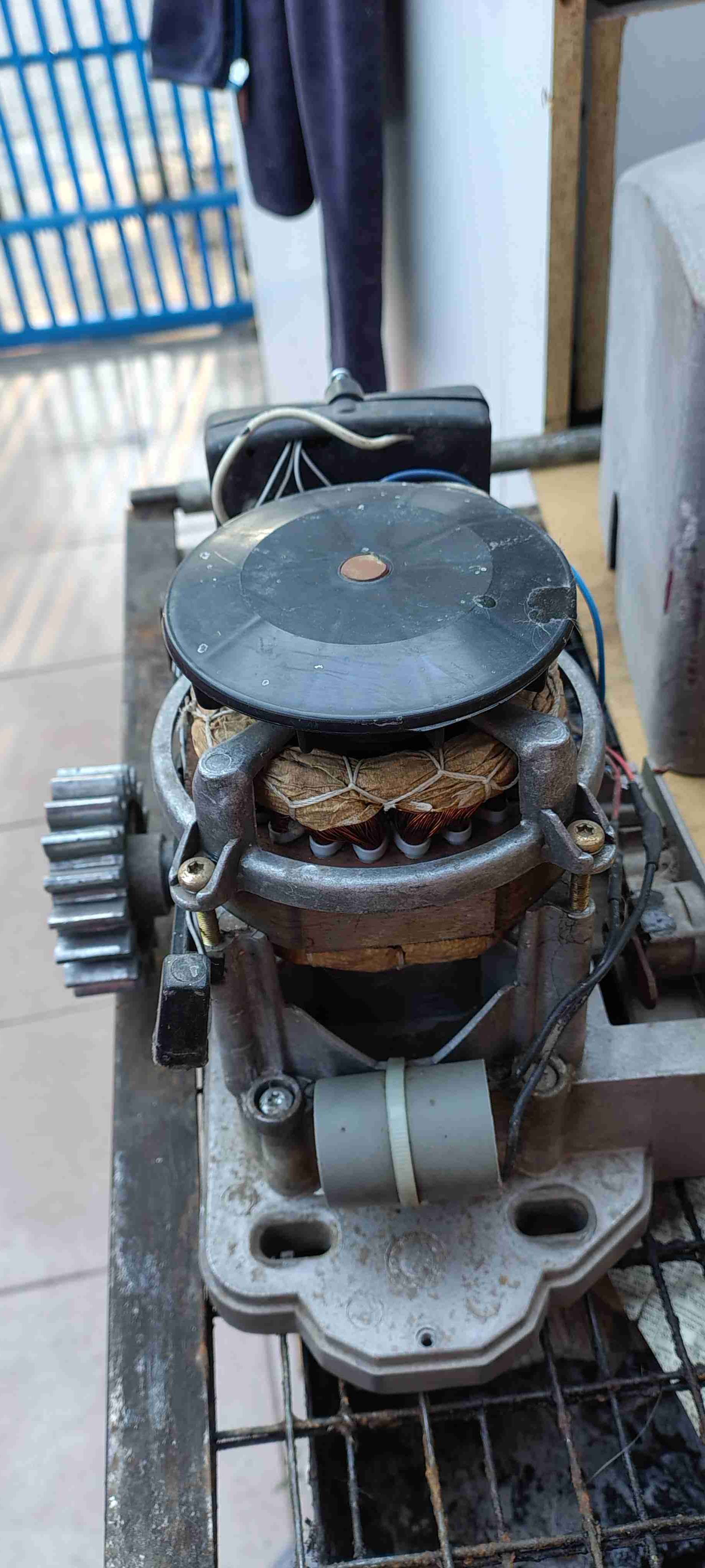 Motor veloti - miniatura 3