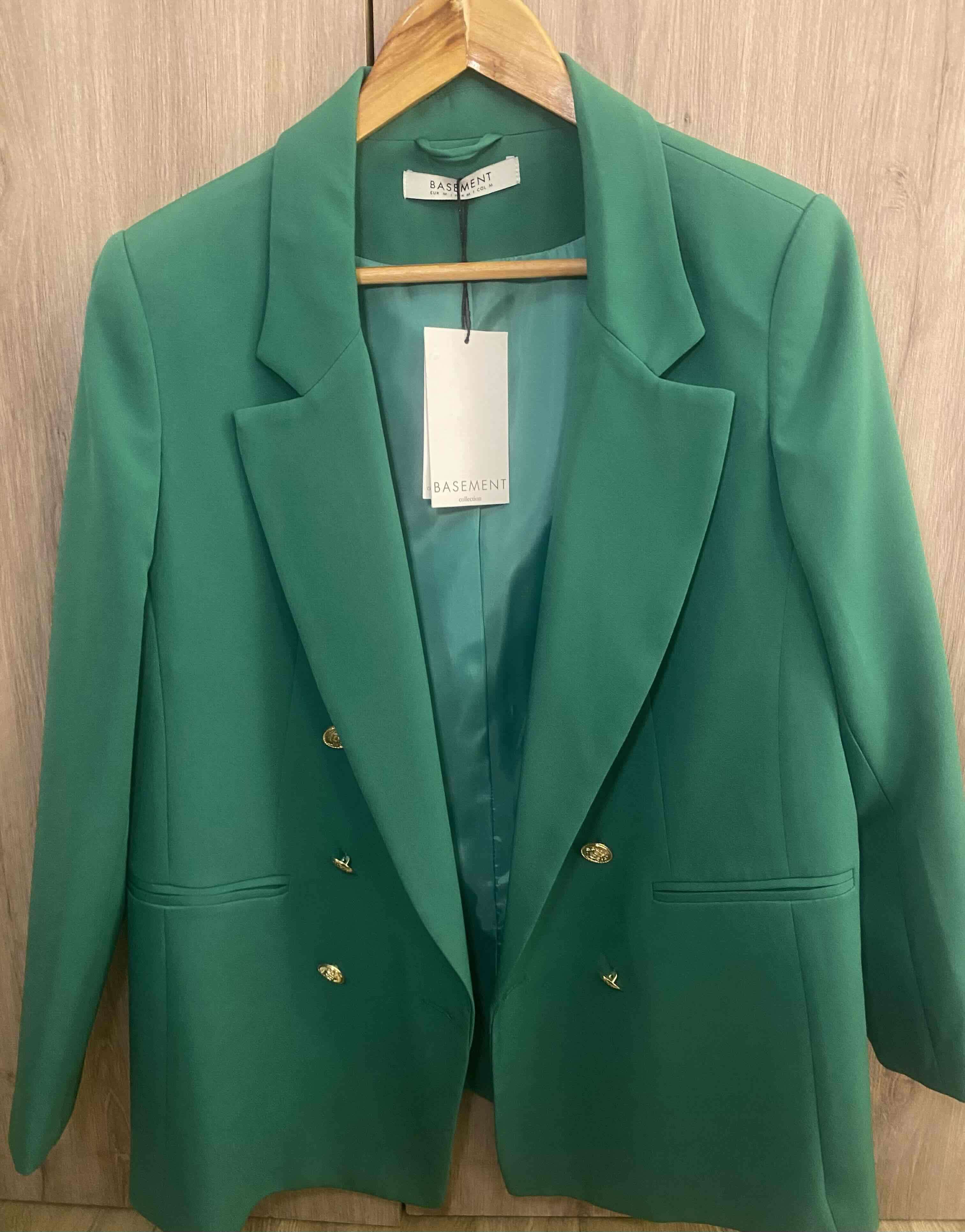 Blazer verde con botones dorados - miniatura 1
