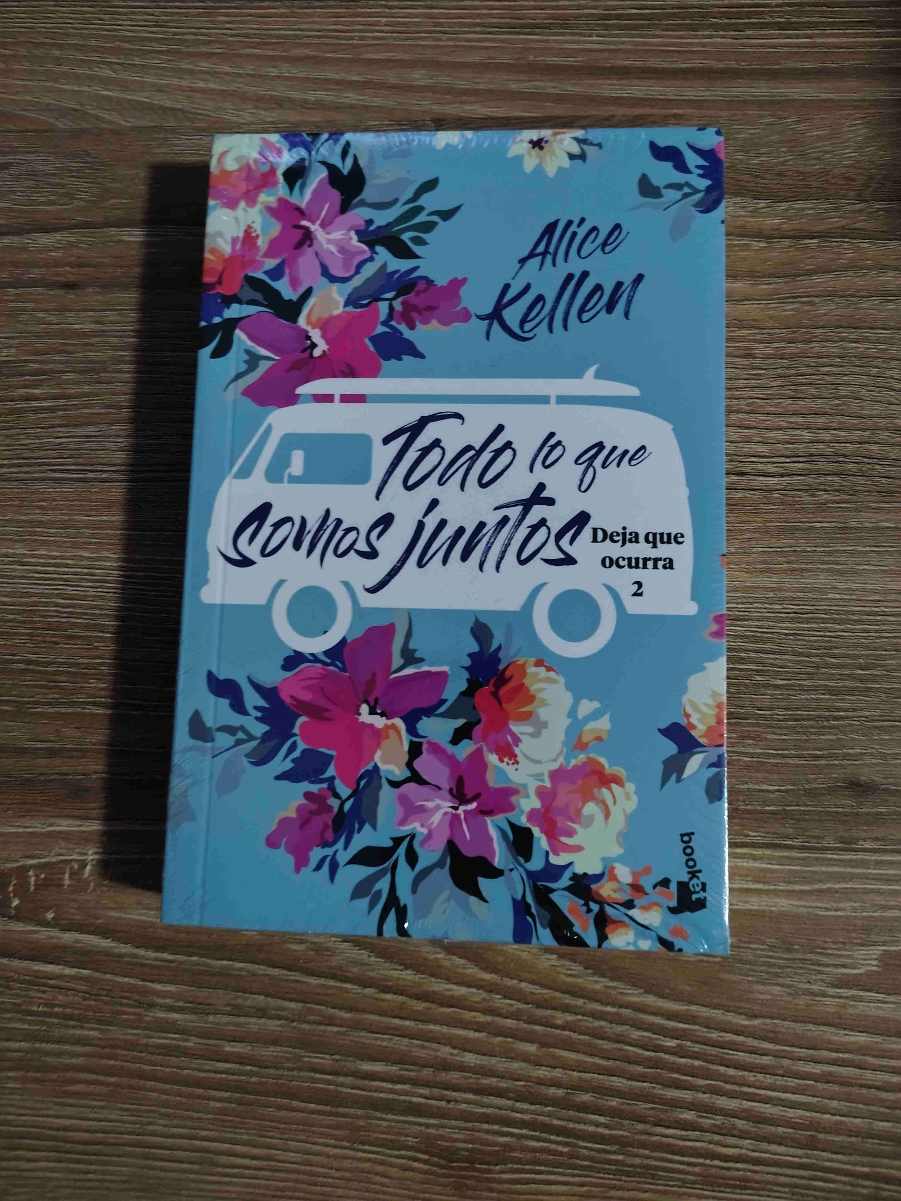 Libro 'Todo lo que somos juntos'