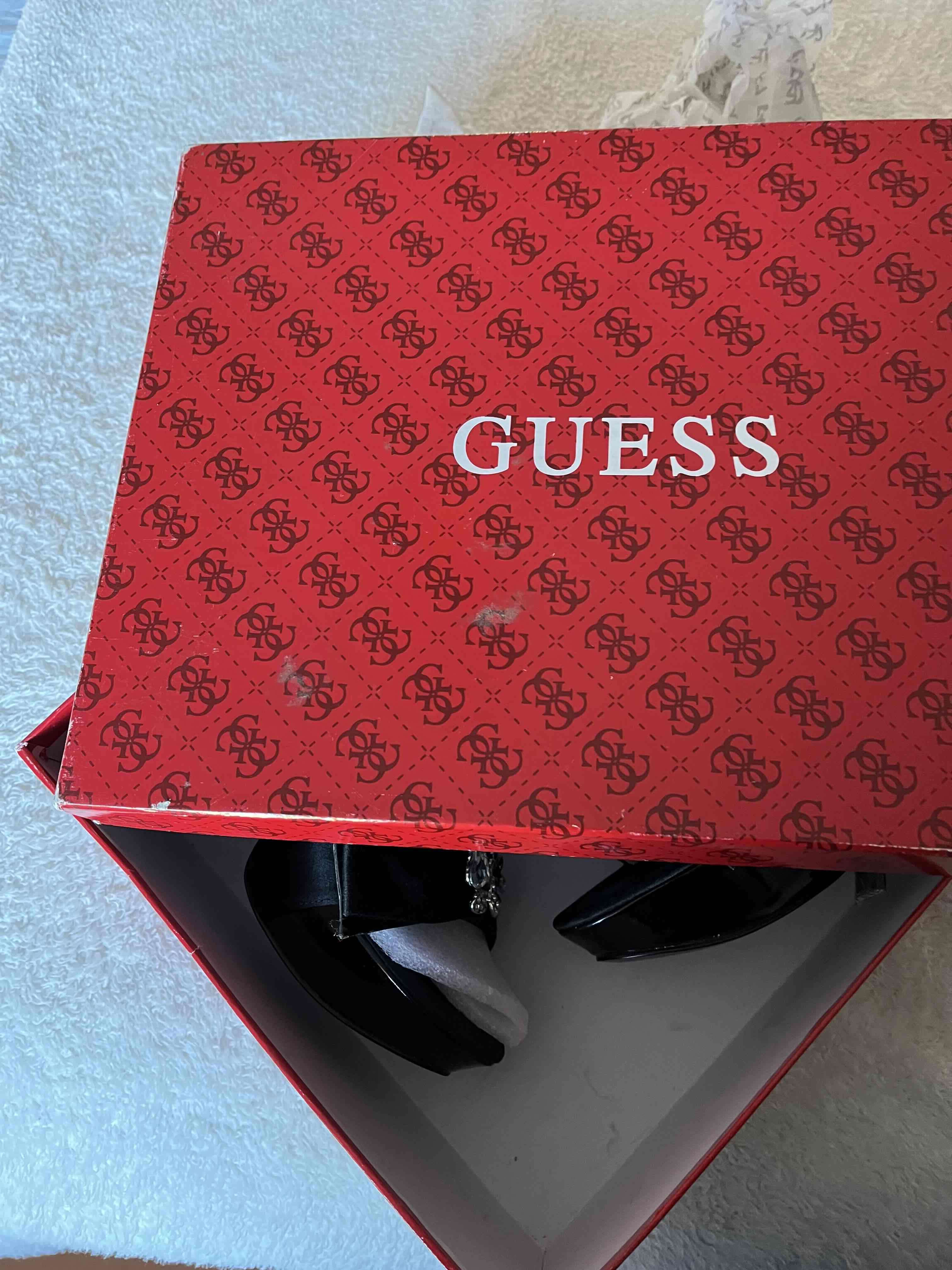 Tacones negros con lazo Guess - miniatura 5
