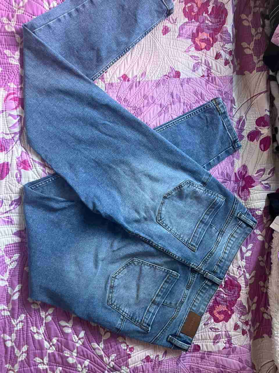 Jeans azul con efecto push up - miniatura 2