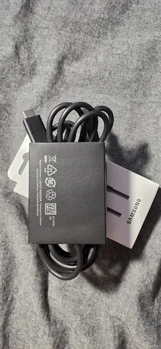 Cable Tipo C a Tipo C (1,8m) para carga rápida - miniatura 3